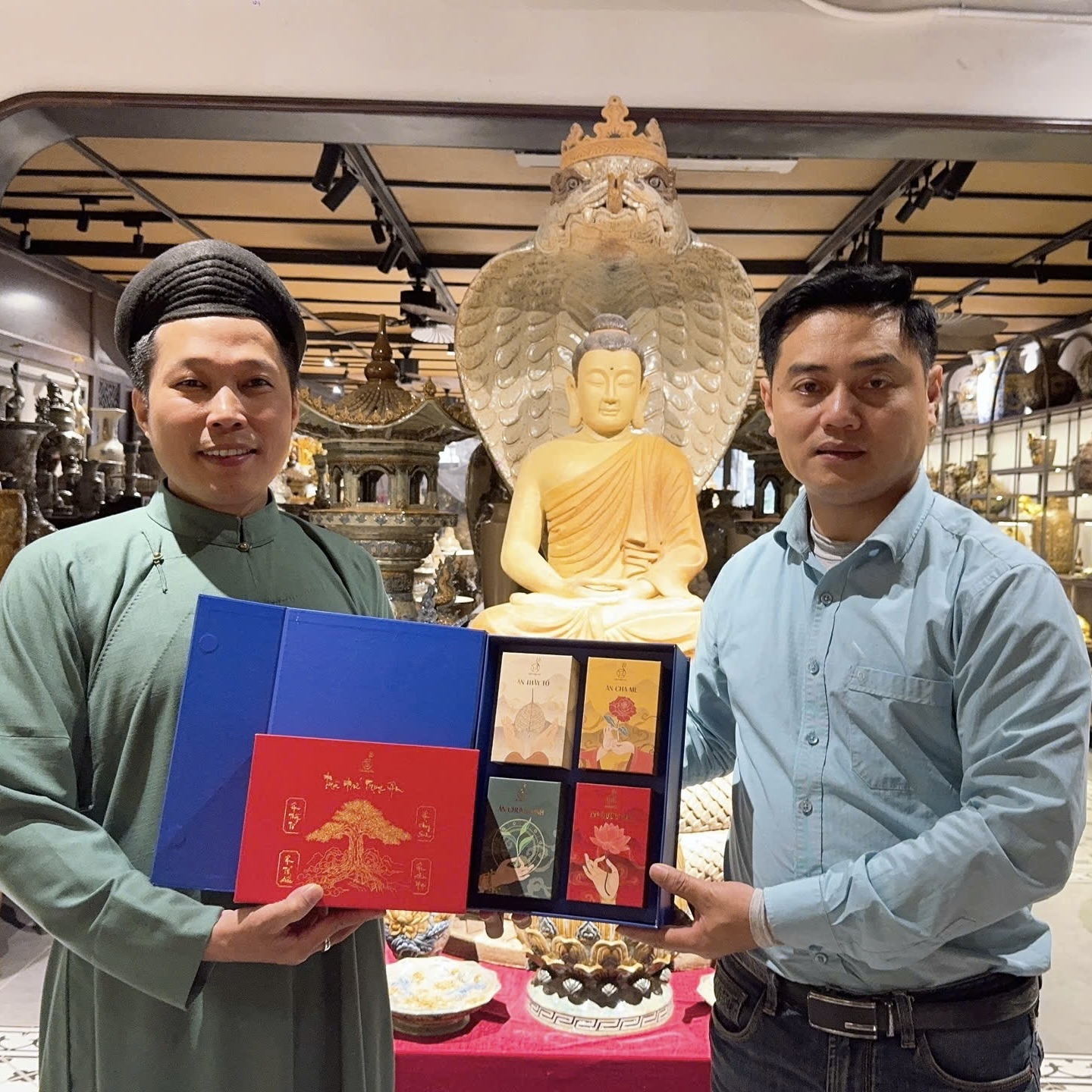 Đại diện Trung ương Giáo hội Phật giáo Việt Nam thăm và chúc mừng Công ty Cổ phần Gốm Tre Việt đầu Xuân 2026