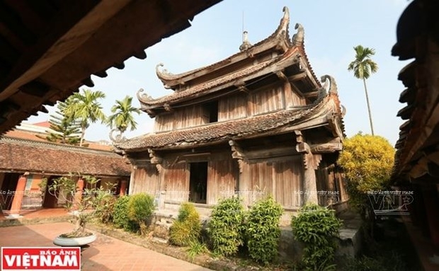 Kham-pha-Cuu-pham-Lien-Hoa-Bao-vat-quoc-gia-o-chua-Giam_3.jpg