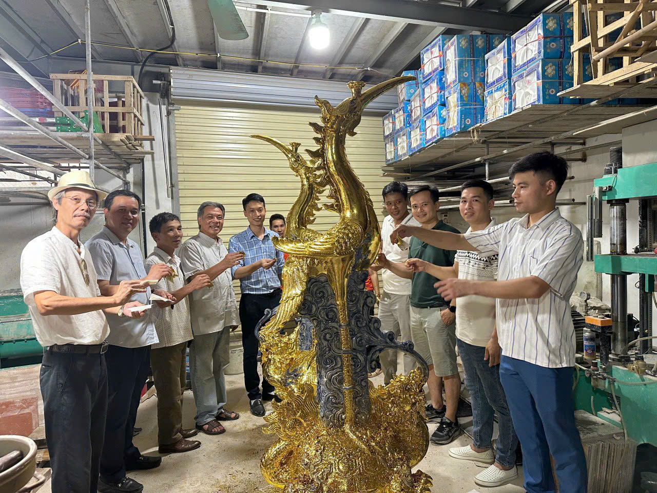 LOI-TRI-AN-VA-CHIA-SE-TU-NGHE-NHAN-NGUYEN-TRONG-NGHIA_z6828204817639_25560c96c57a7264756402195c982e4d-1.jpg