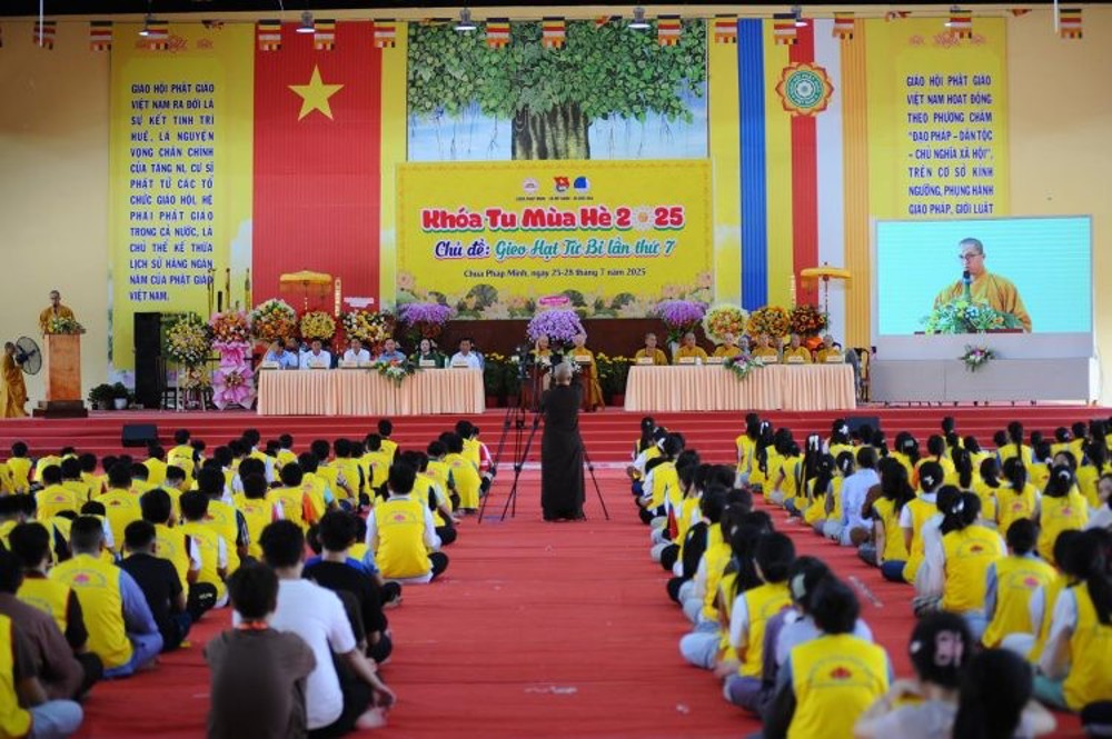 Tây Ninh: Bế mạc khóa tu mùa hè năm 2025 tại chùa Pháp Minh