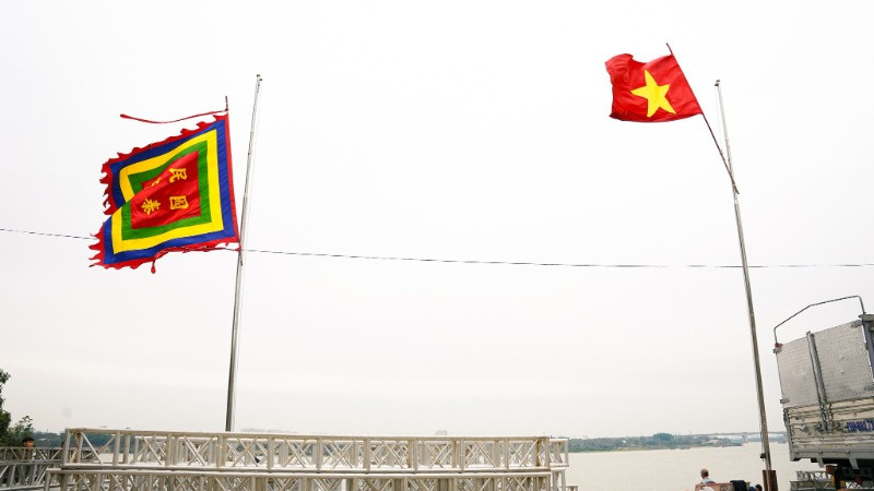 Thieng-lieng-nghi-thuc-bao-sai-o-hoi-lang-Bat-Trang_482057285-9791401370871026-5060073091014037281-n-2475-6692-4779-6230.jpg