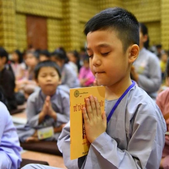 Ứng dụng lời Phật dạy để nuôi dưỡng con cái tốt hơn