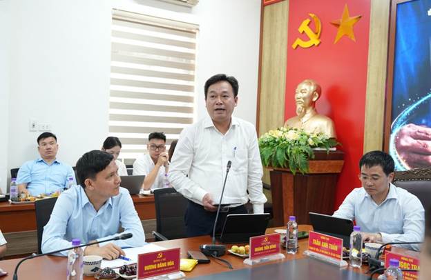 Bát Tràng thúc đẩy khoa học, công nghệ, đổi mới sáng tạo và chuyển đổi số trong phát triển làng nghề - Ảnh 4.