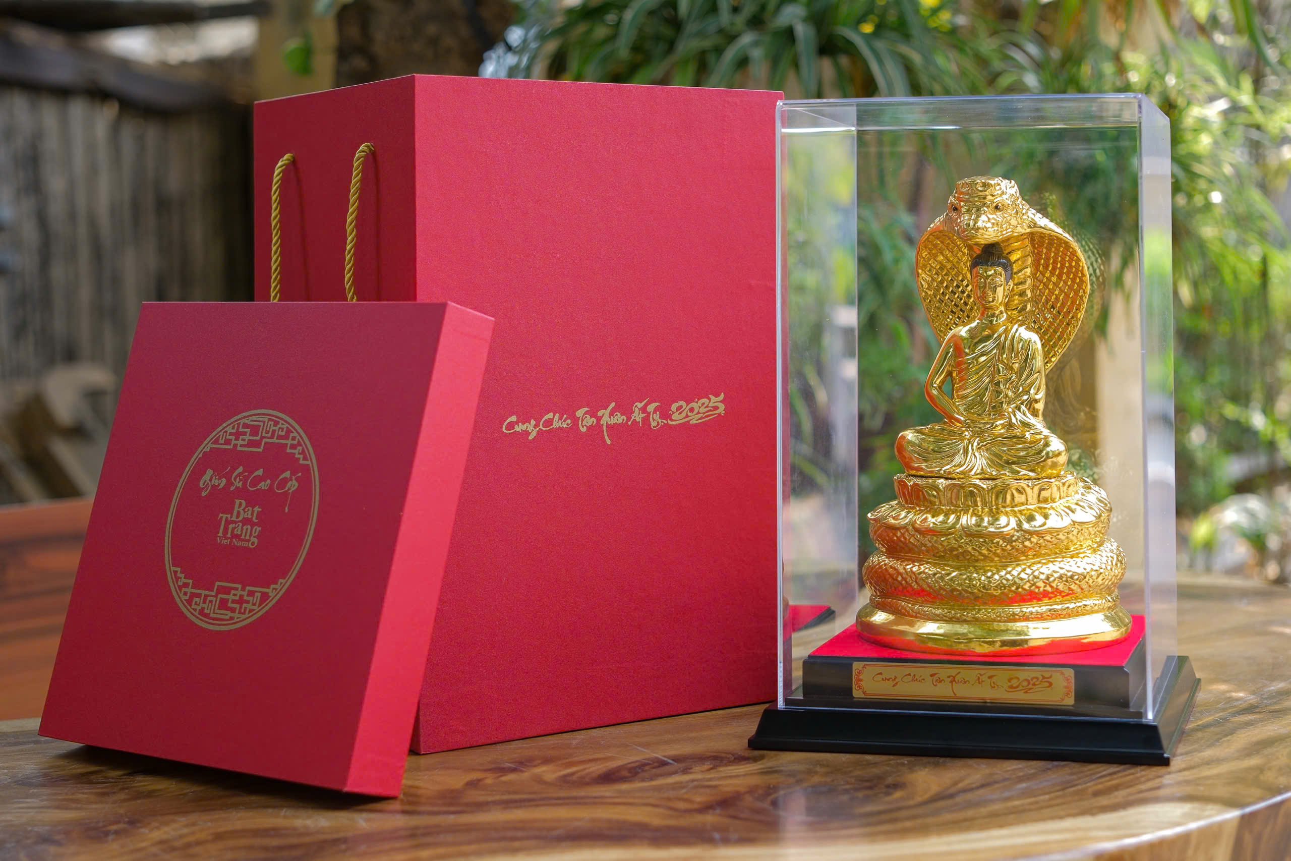 Tượng Gốm Sứ