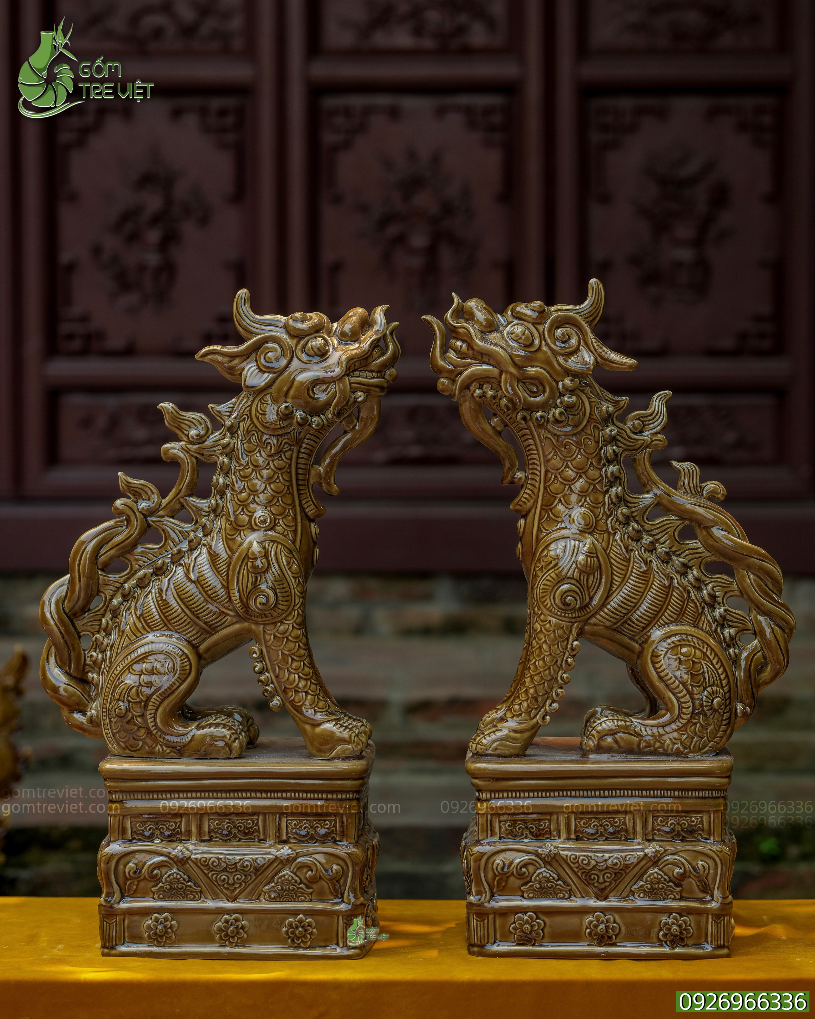 Đôi Nghê men hoàng thổ
