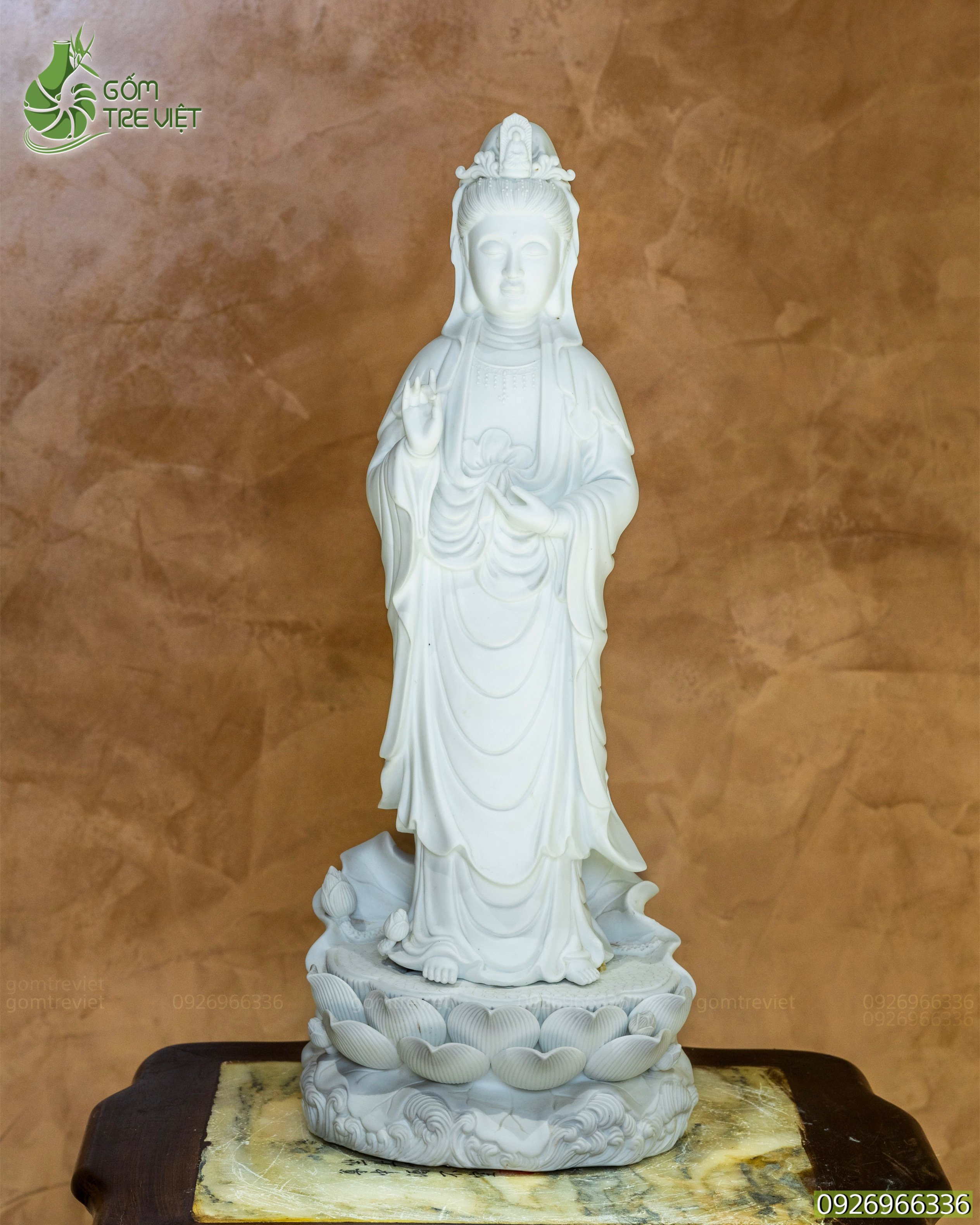 Tượng Bồ Tát Quán Thế Âm