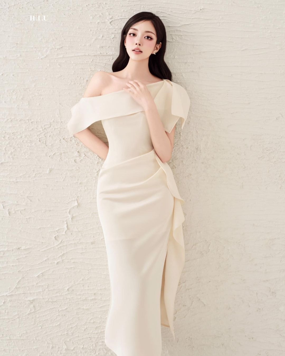 Váy tiệc nữ thiết kế trễ vai Lavie dress lụa taffa cao cấp dáng dài HIU design