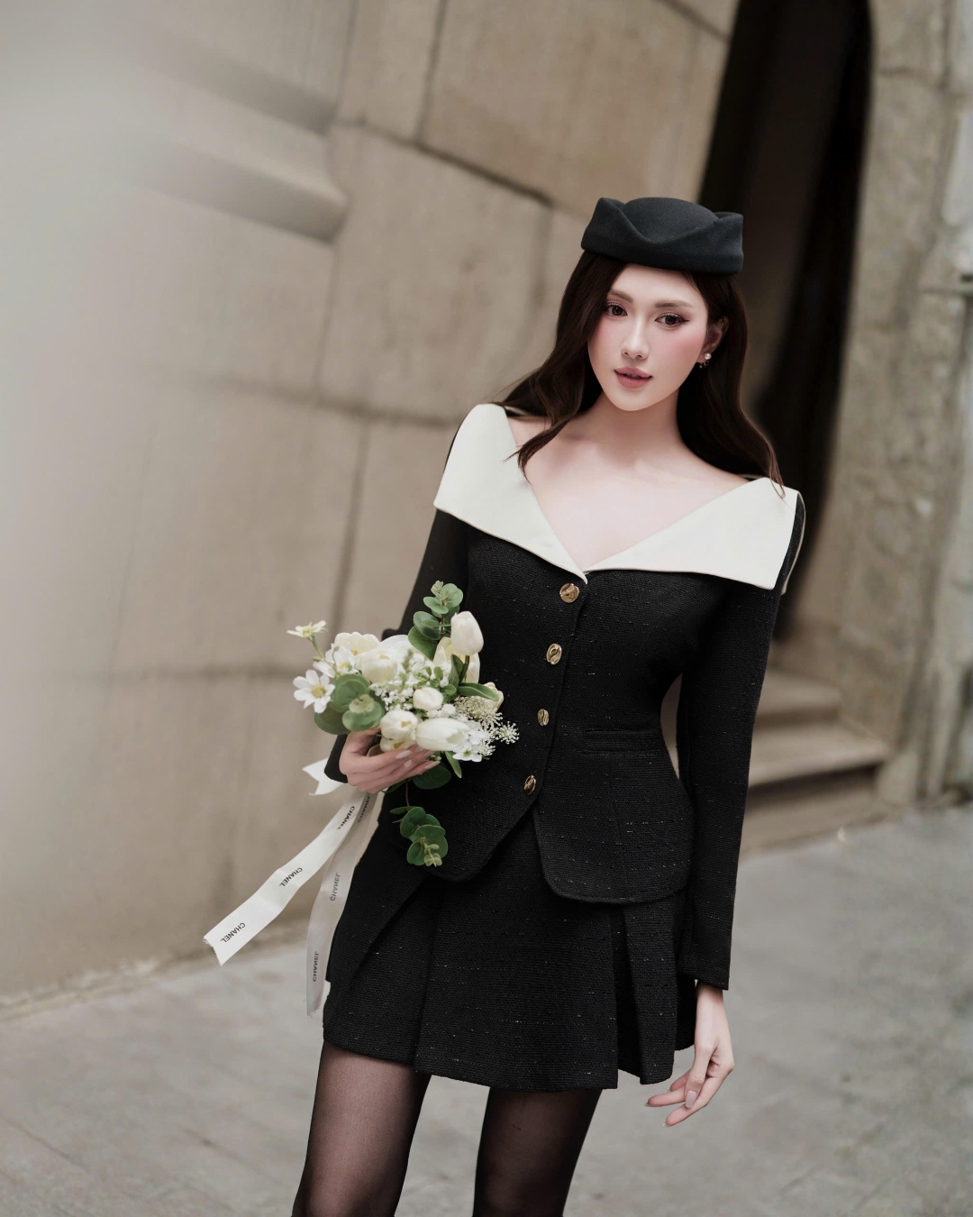 Áo dạ tweed hàn 2 lớp có ánh nhũ dáng cổ trễ Avec Top HIU design