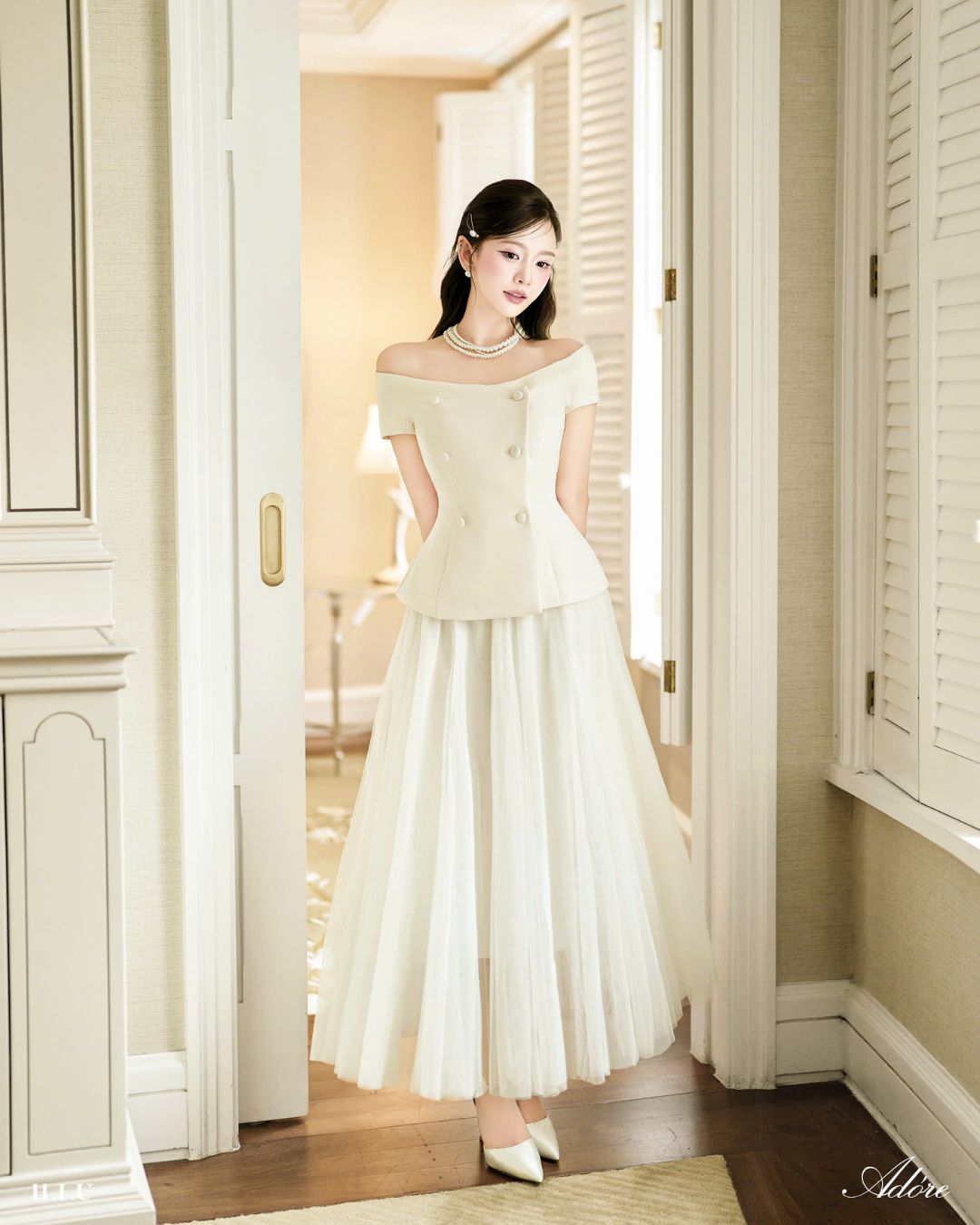 Áo thiết kế trễ vai Josi Top chất liệu text hàn cao cấp style thanh lịch HIU design