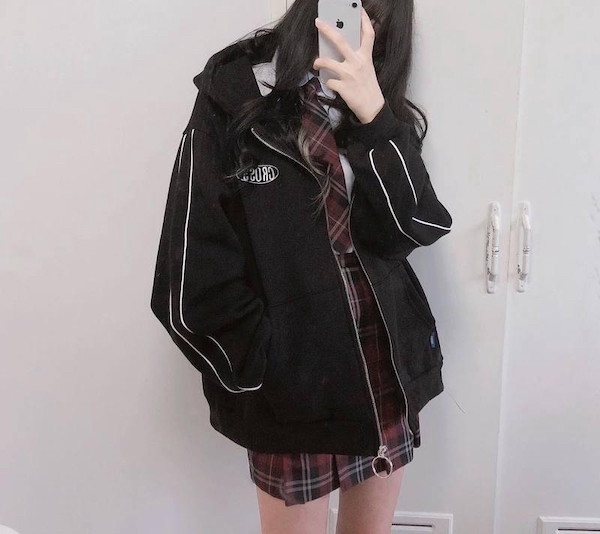 Áo sweater nữ - Item mùa đông dành cho cô nàng hiện đại