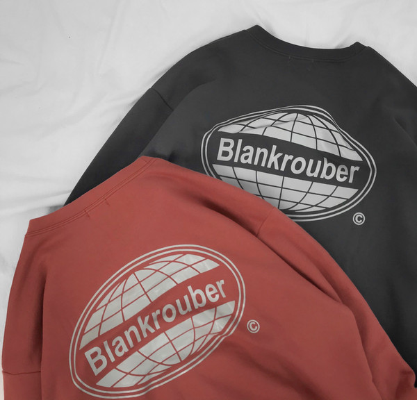 ÁO SWEATER OVERSIZE BLANKROUBER