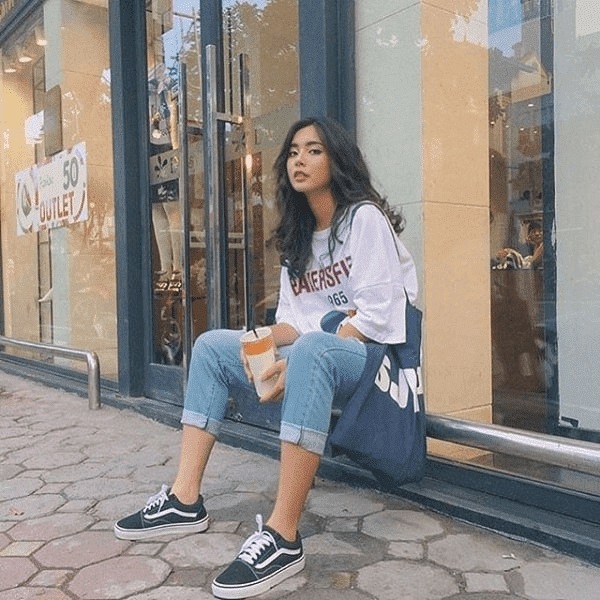 Gợi ý một số cách mix đồ với áo phông oversize nữ