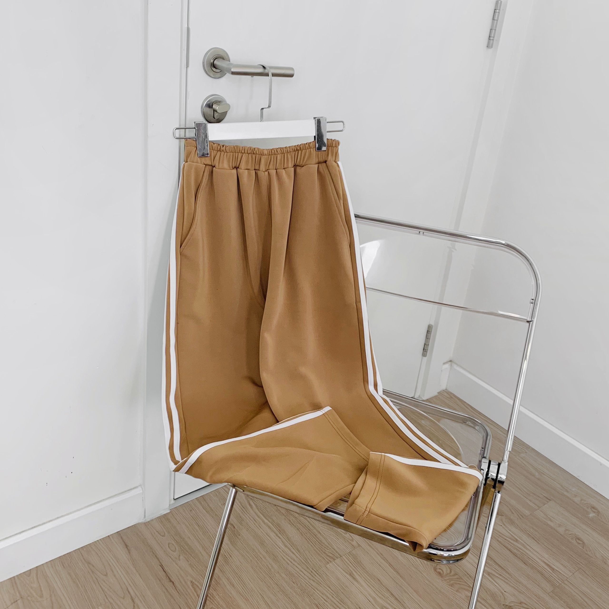 Quần Line Pants - Nâu - M