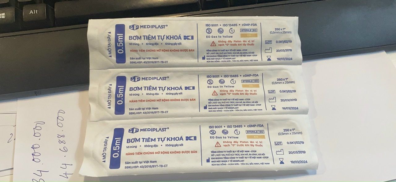 Bơm tiêm tự khoá Mediplast (Hộp=100 cái)