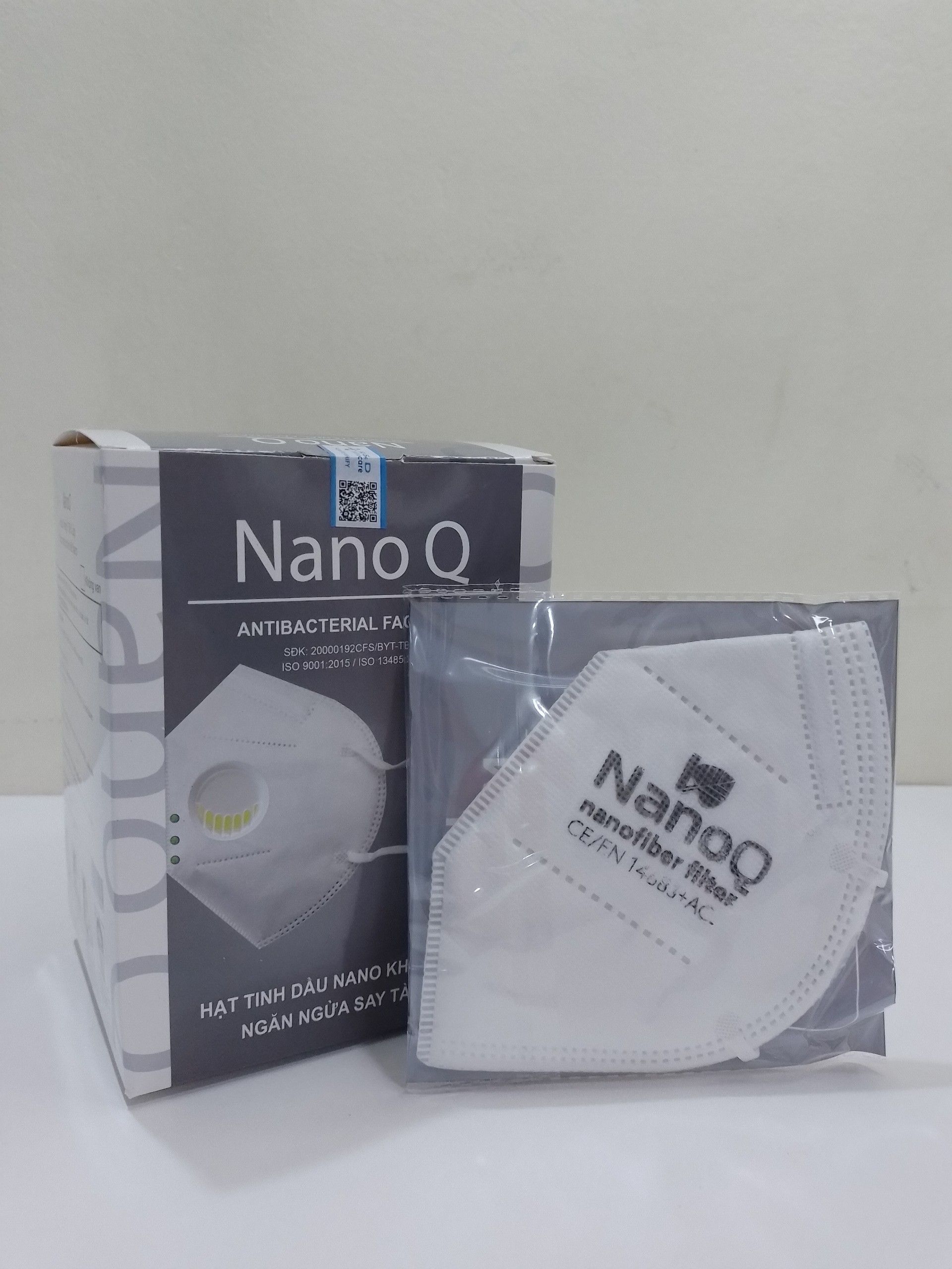 Khẩu trang N95 NanoQ, có van, hương tinh dầu (1Hộp=20 cái)