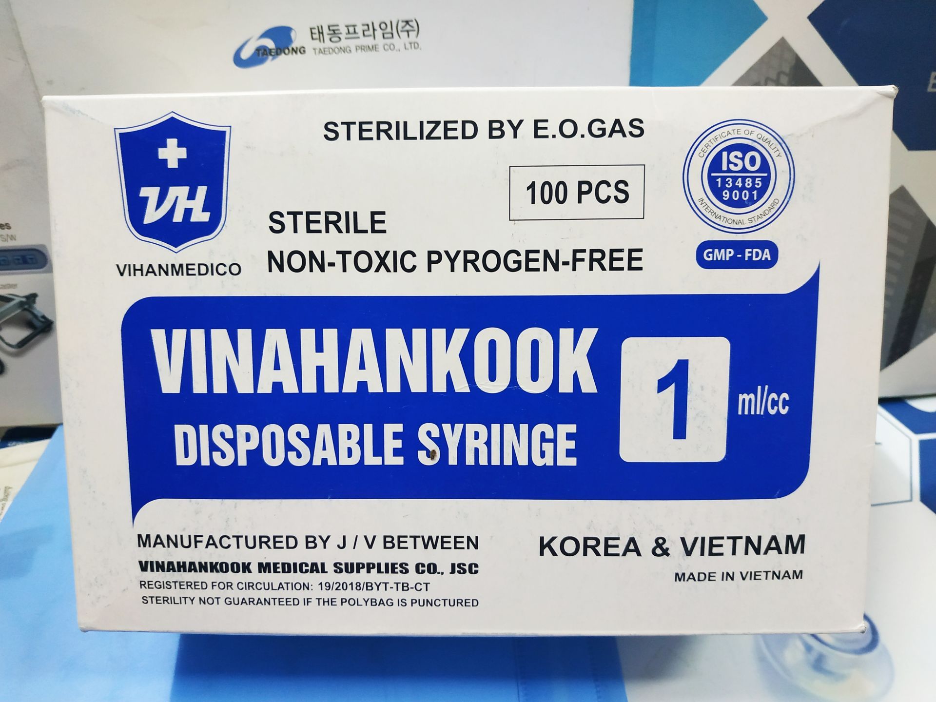 Bơm tiêm dùng 1 lần 1ml, G26 Vinahancook (Hộp=100 cái, Thùng=4200 cái)