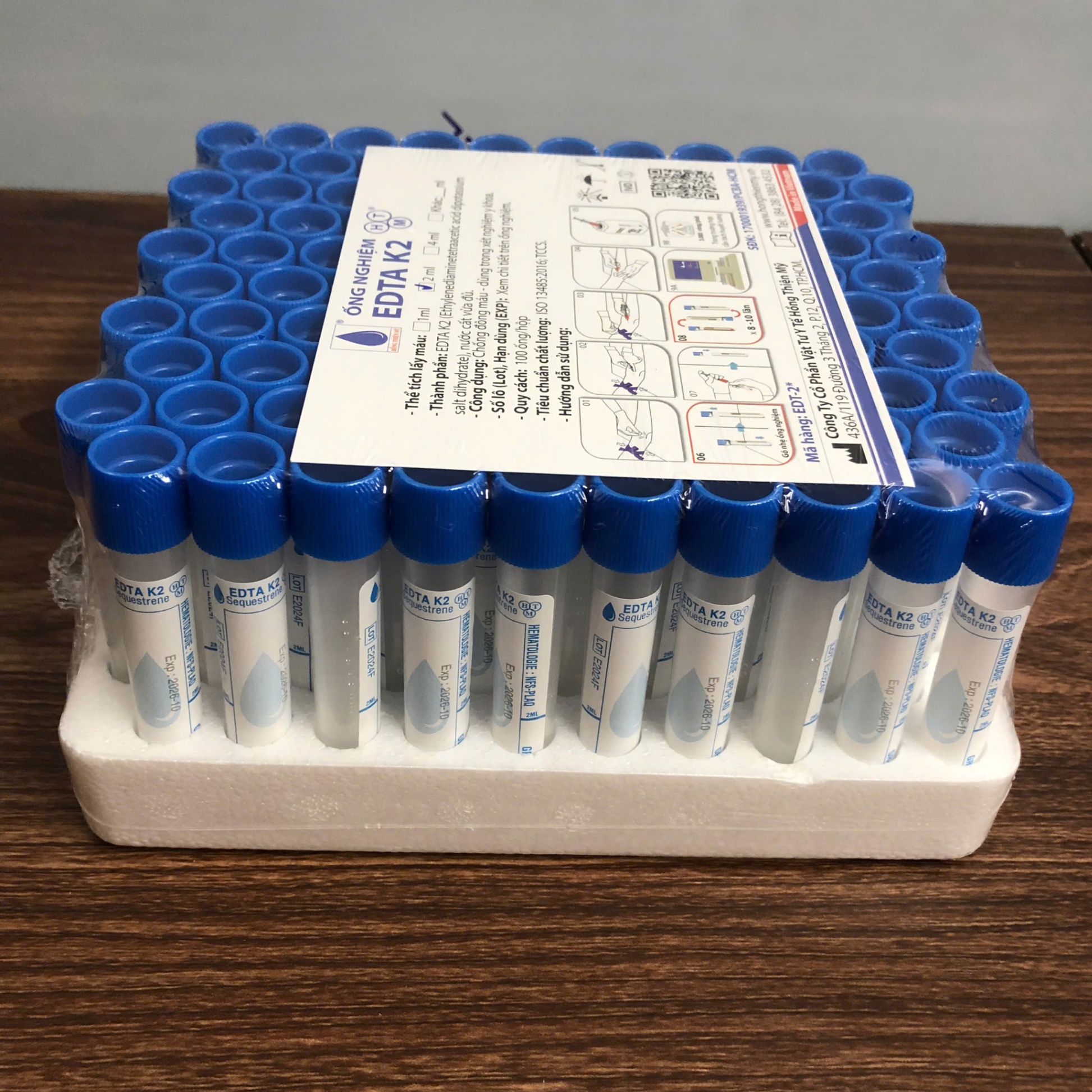 Ống huyết học EDTA K2 HTM 2.0ml, nắp xanh dương (Khay=100 ống, Thùng=2400 ống)