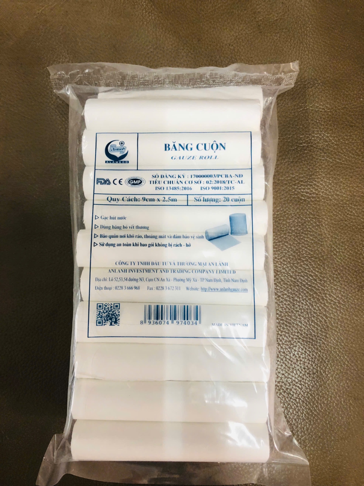 Băng cuộn 9cm x 2,5m, An Lành, Việt Nam (Gói=20 cuộn, Thùng=3000 cuộn)