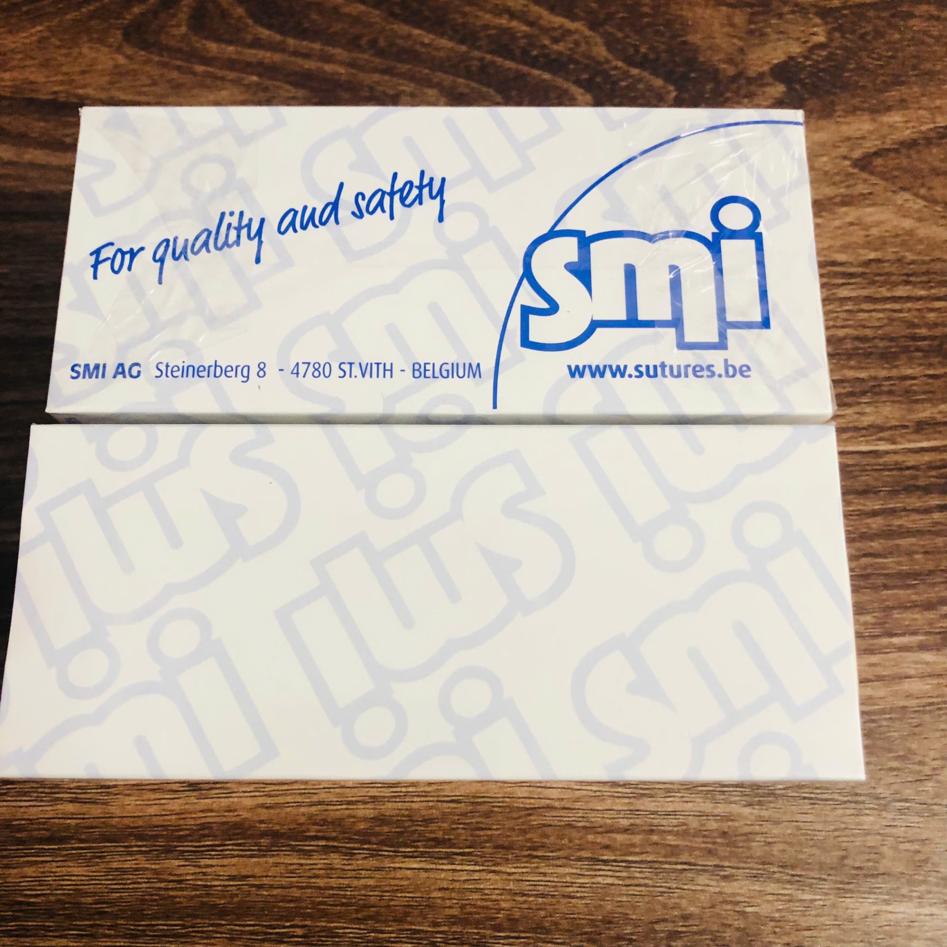 Chỉ surgicryl 910 số 1, SMI AG (Hộp=12 sợi)
