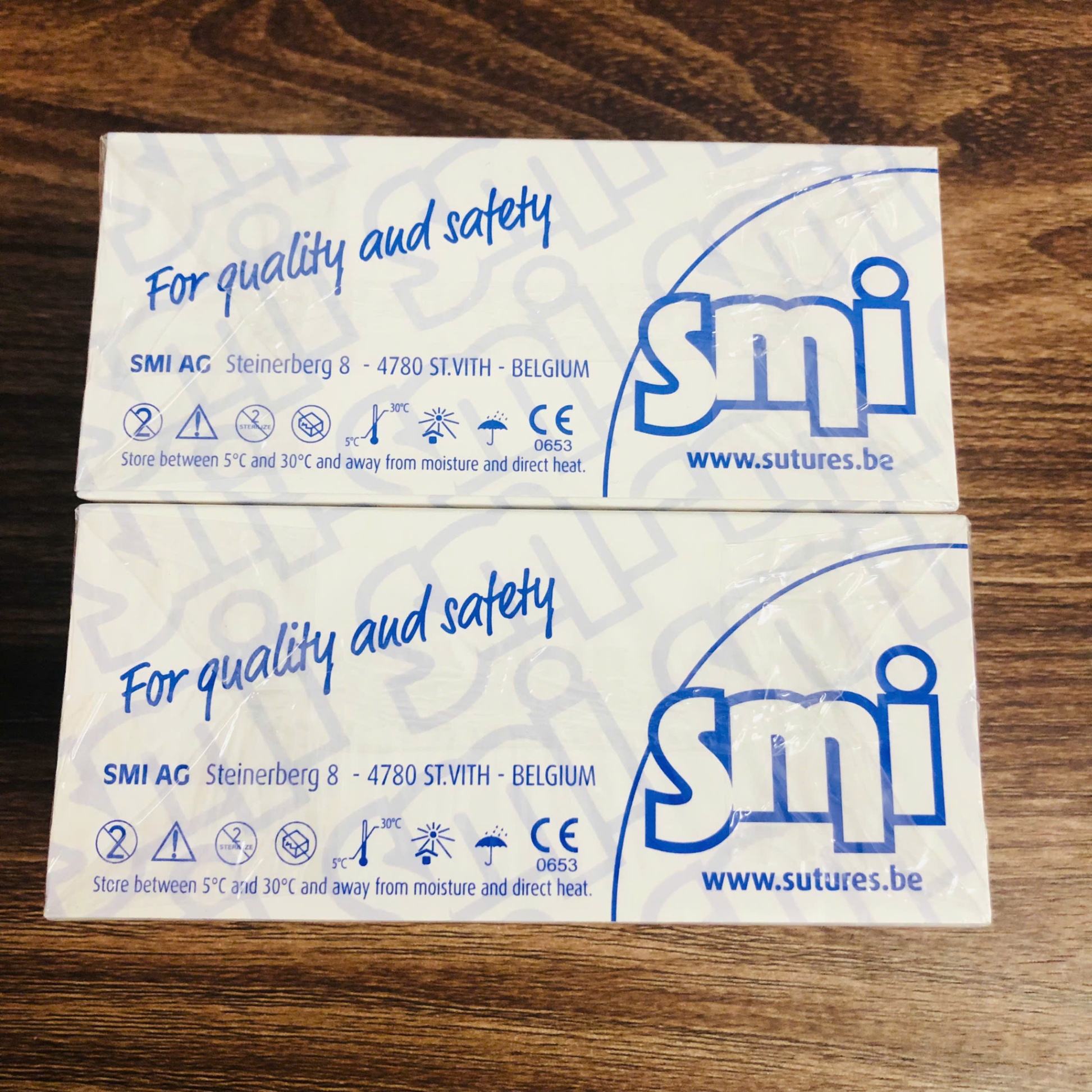 Chỉ surgicryl 910 số 1, SMI AG (Hộp=12 sợi)