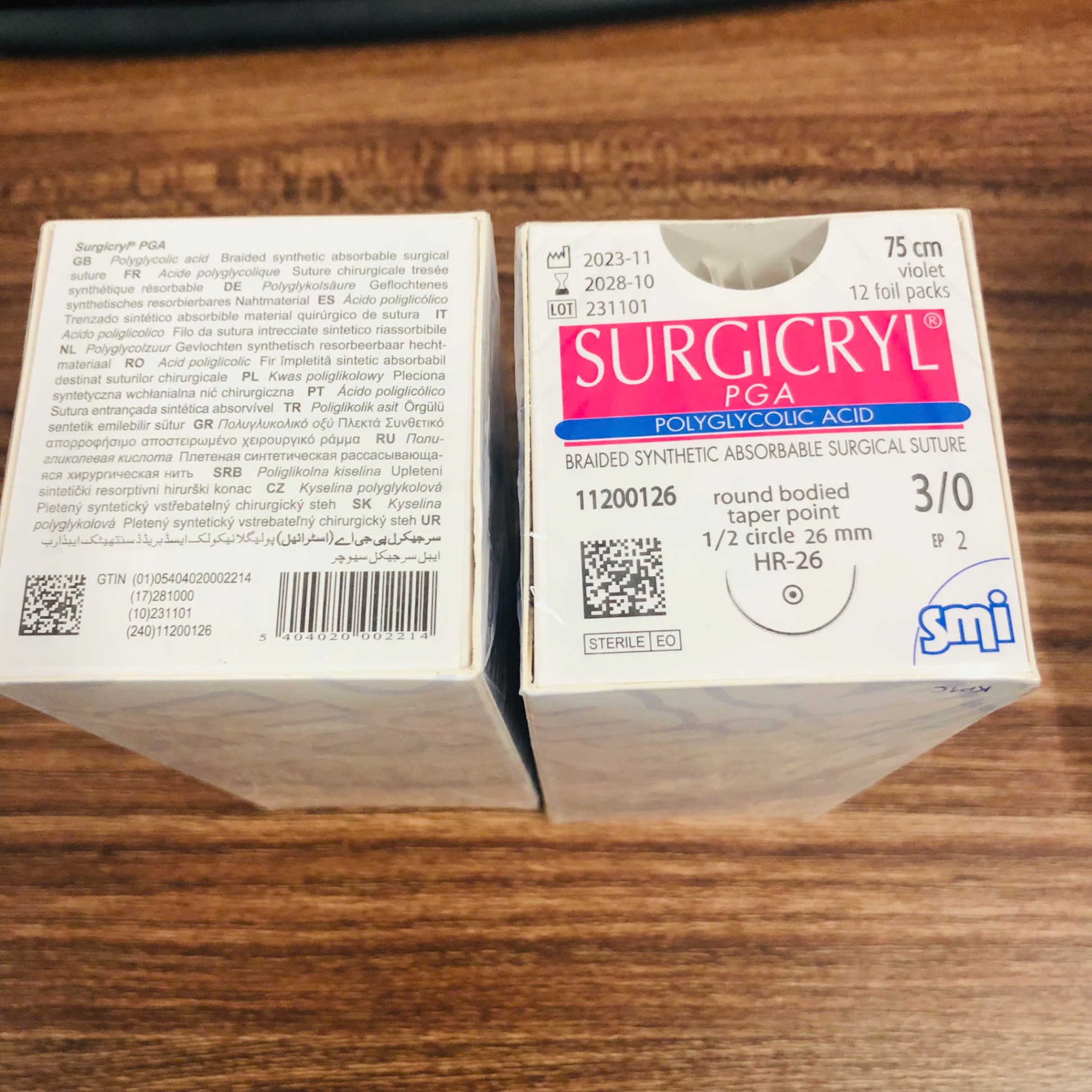 Chỉ Surgicryl PGA số 3/0 SMI , Bỉ (12 sợi/ hộp)