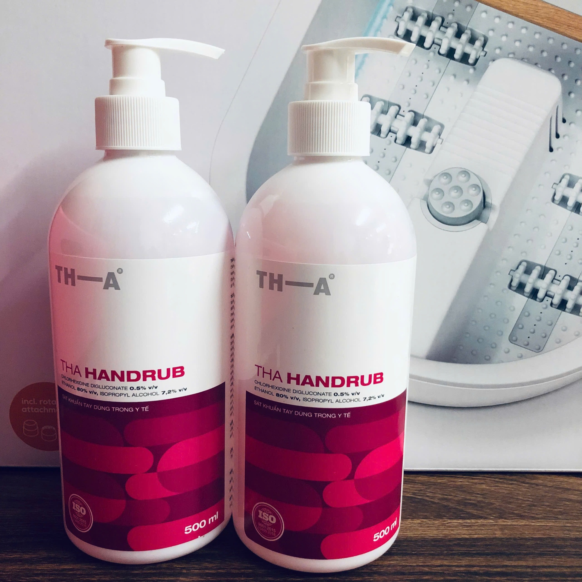 Dung dịch sát khuẩn tay dùng trong y tế TH HANDRUB (Chai=500ml)