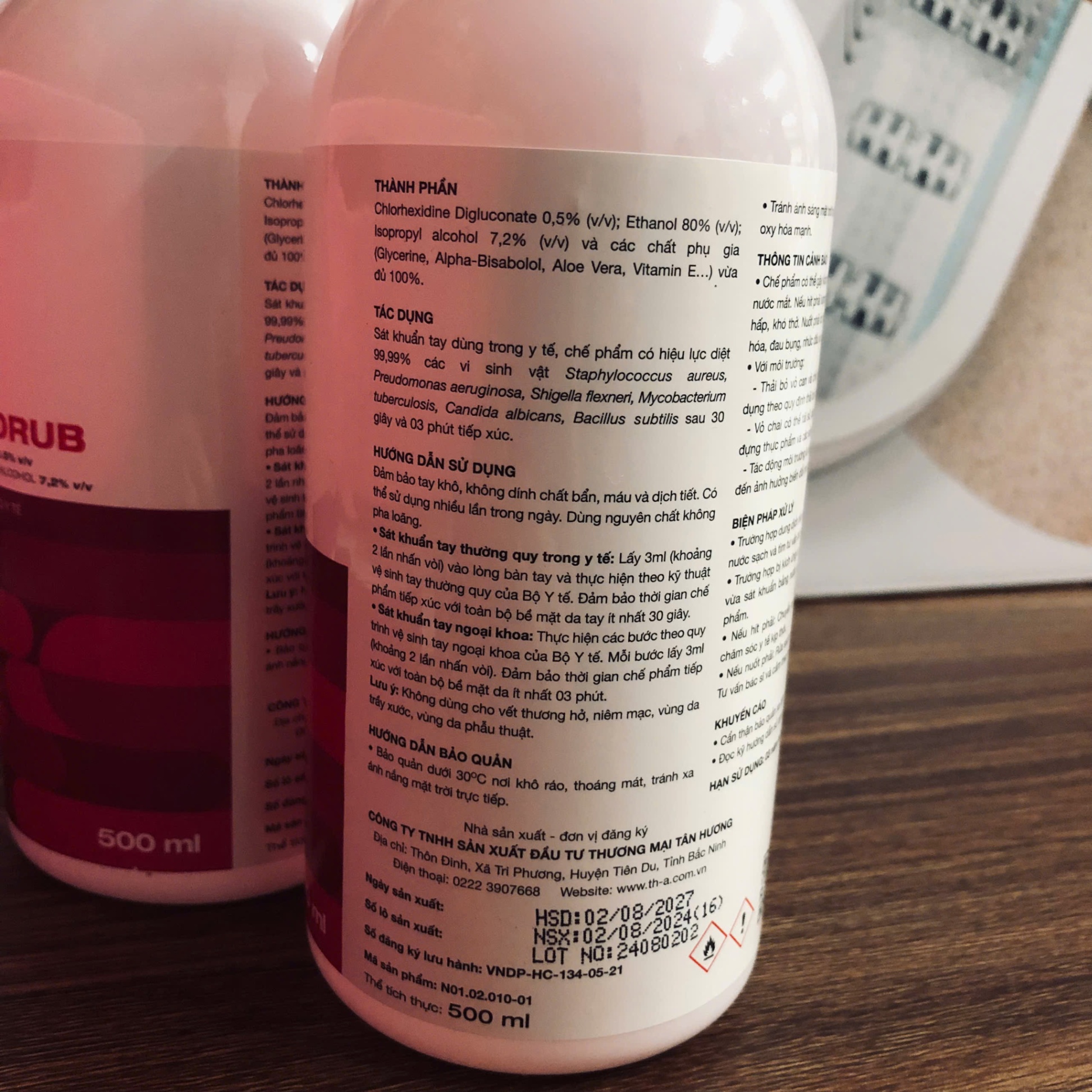 Dung dịch sát khuẩn tay dùng trong y tế TH HANDRUB (Chai=500ml)