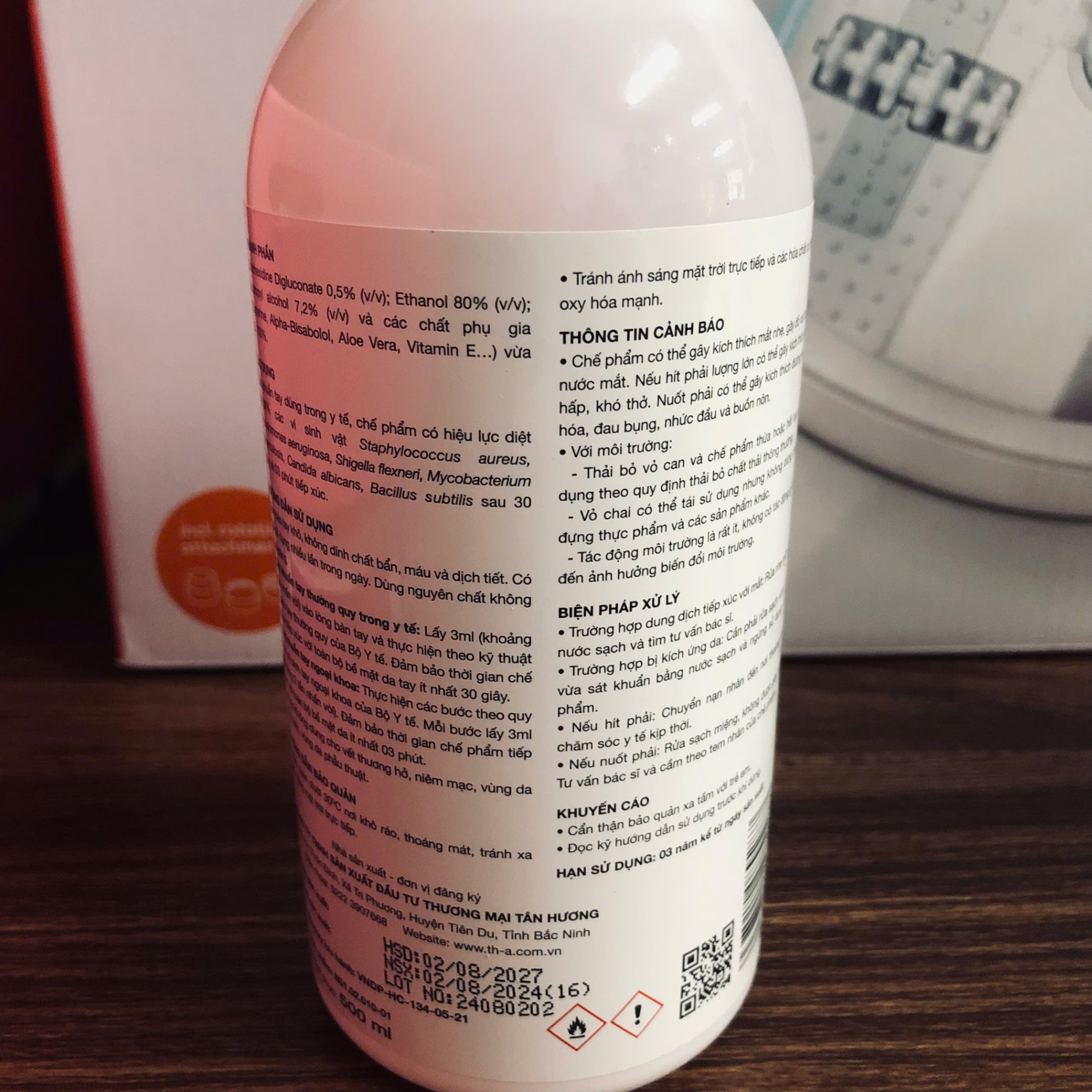 Dung dịch sát khuẩn tay dùng trong y tế TH HANDRUB (Chai=500ml)