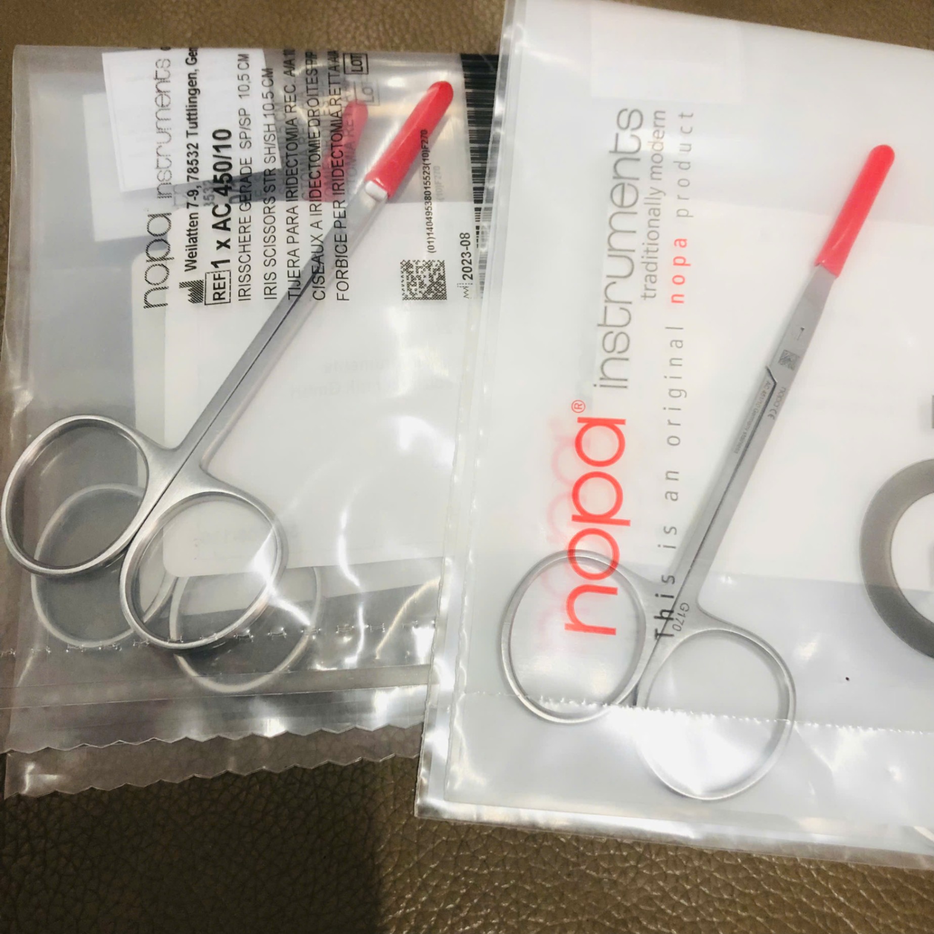 Bộ dụng cụ phẫu thuật 18 món, Nopa Đức