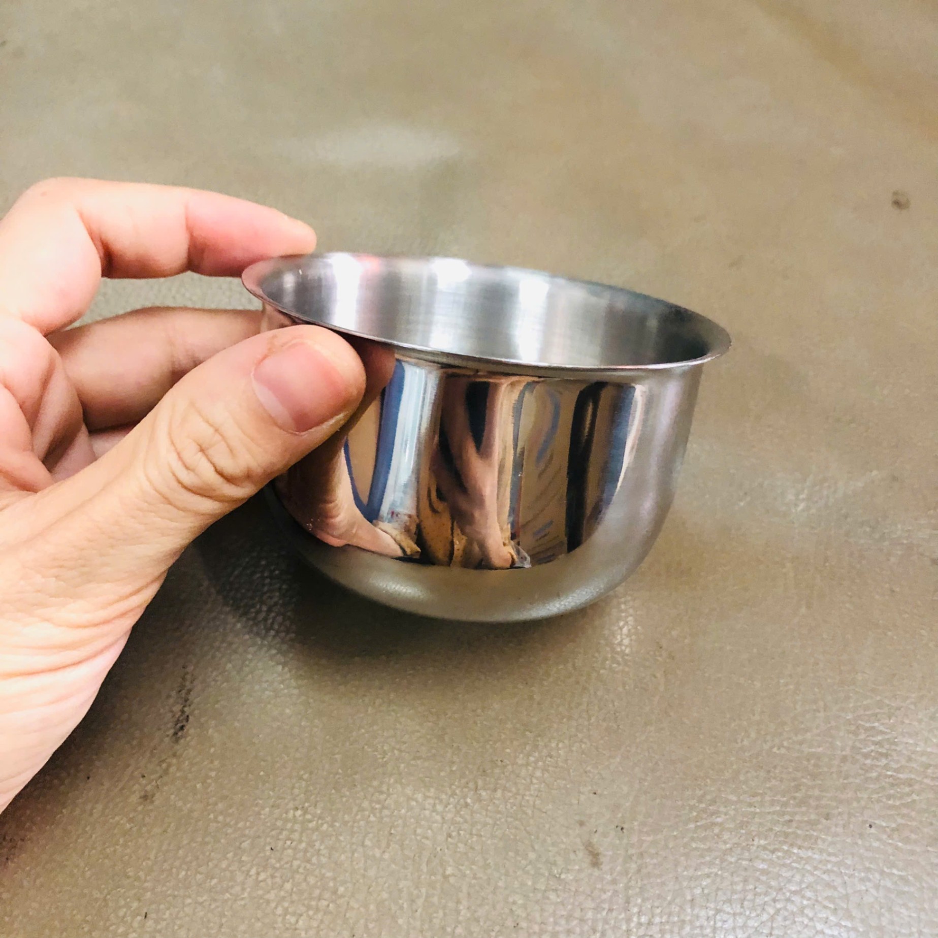 Bát inox phi 8, Việt Nam