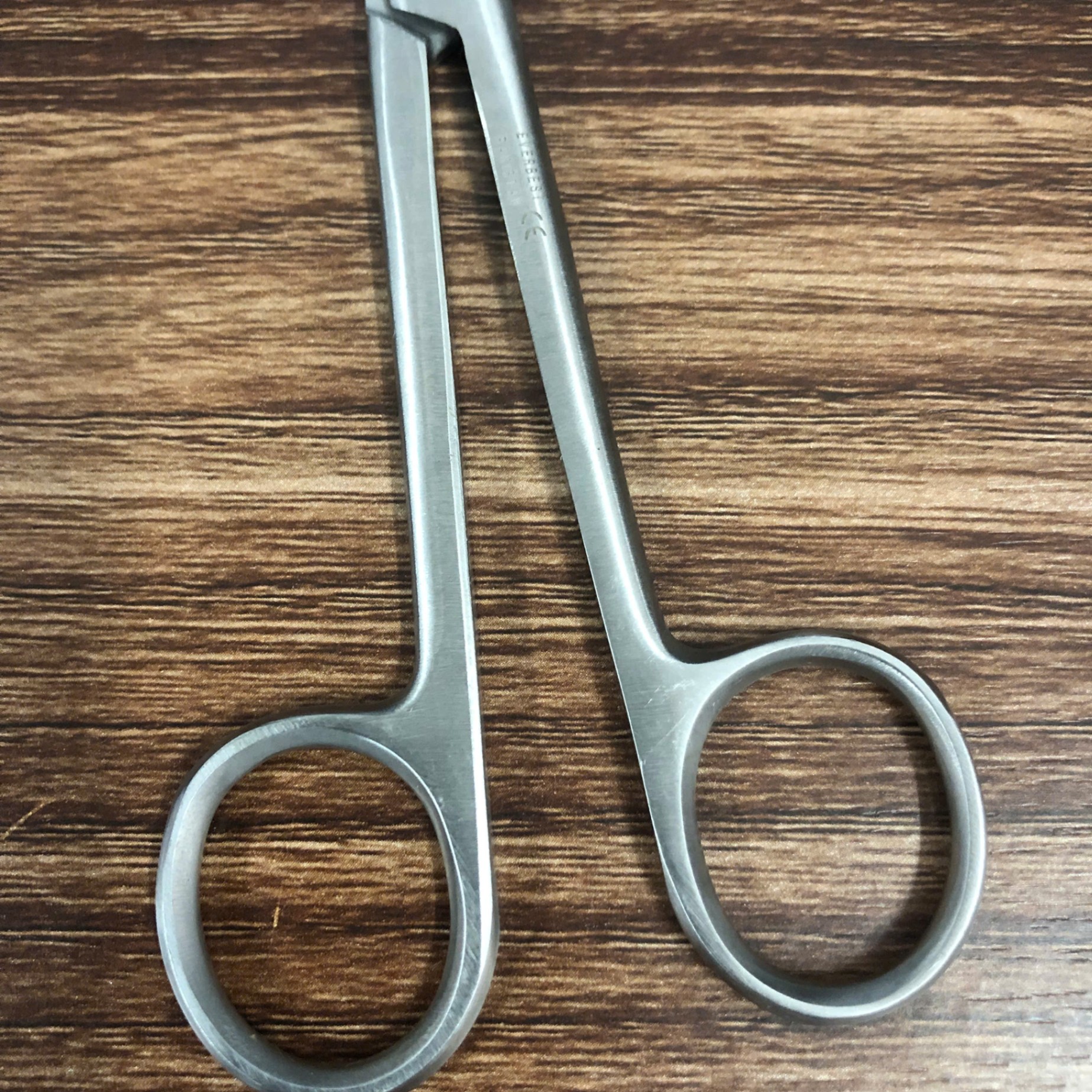 Kéo y tế thẳng nhọn - 20cm, Everbest, Paskitan (Túi=1 chiếc)