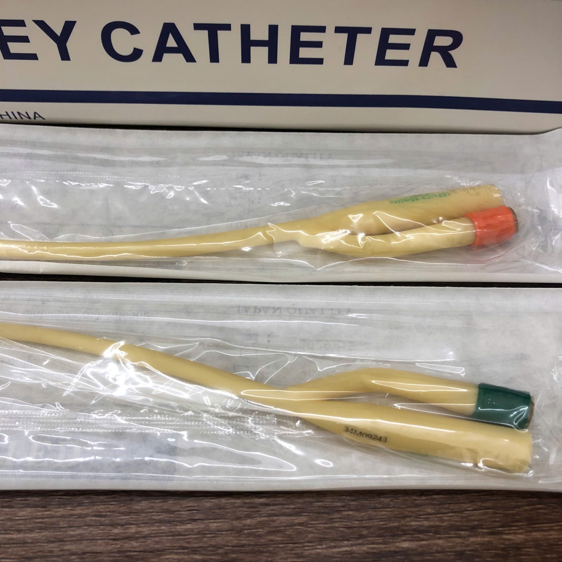 Sonde Foley 2 nhánh số 16 , Zhanjiang, Trung Quốc (Túi=1 cái, Hộp=10 cái)