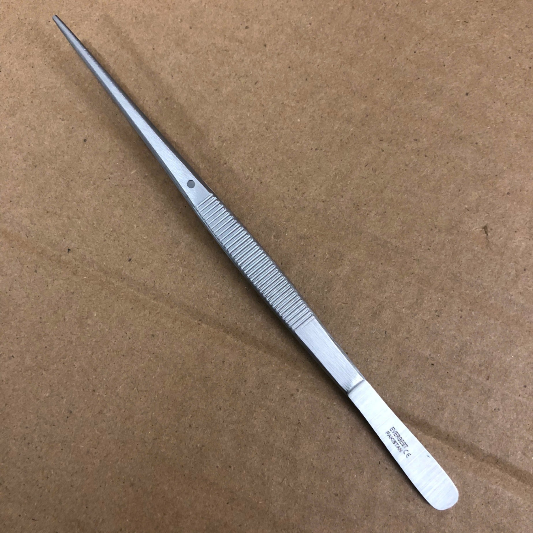 Kẹp phấu tích không mấu 16 cm đầu nhỏ