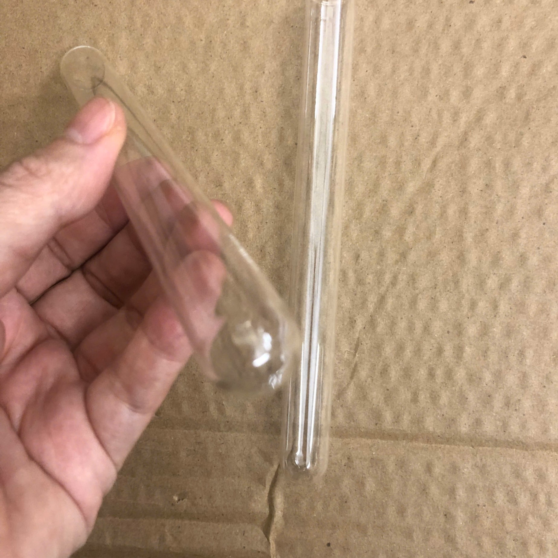 Ống nghiệm thuỷ tinh 1,6cm x 16cm Hangzhou Rollmed Trung Qu6c (Hộp=250 cái, Thùng=1000 cái)