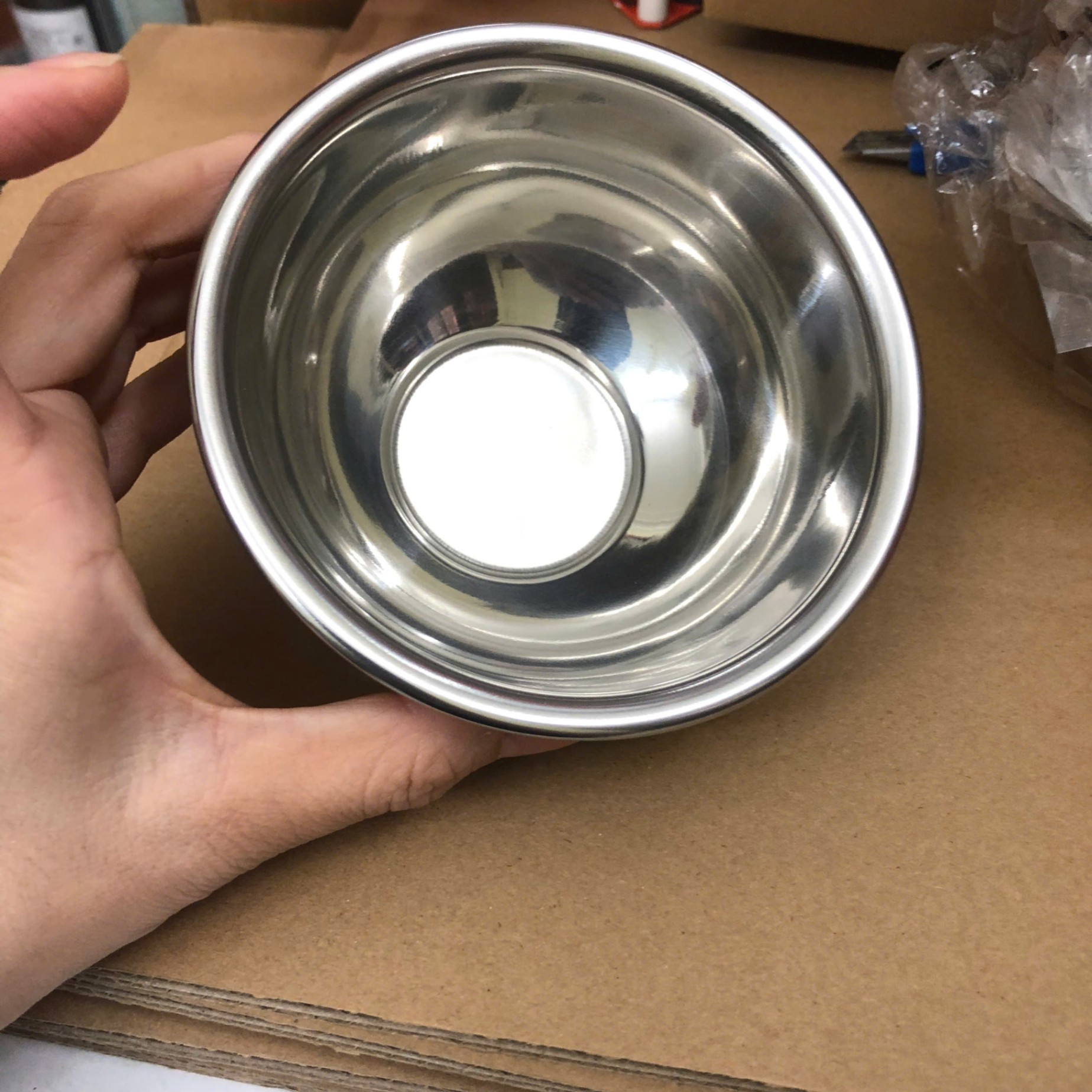 Bát inox đựng dung dịch sát khuẩn