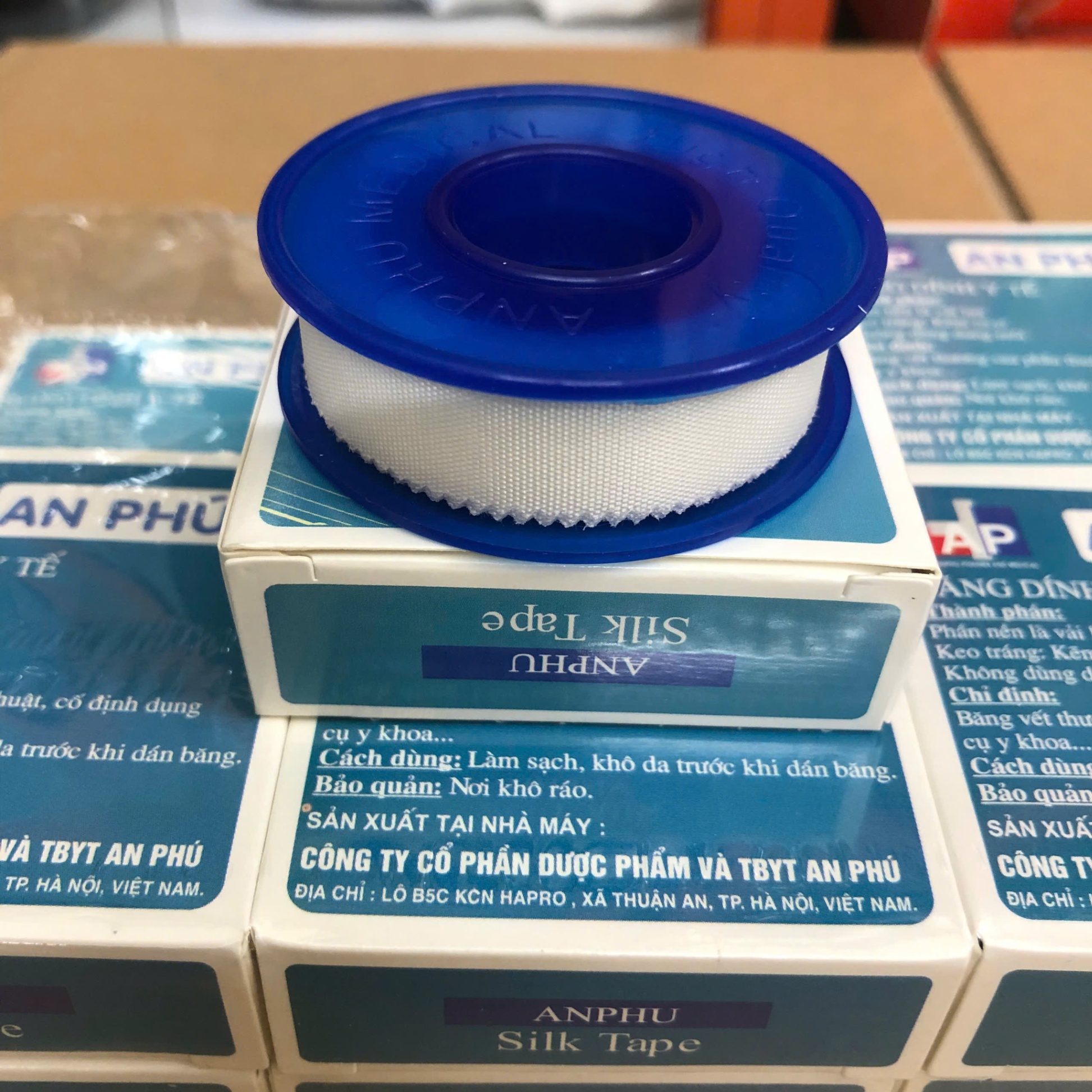 ahmoq Saunada erotik massaj video