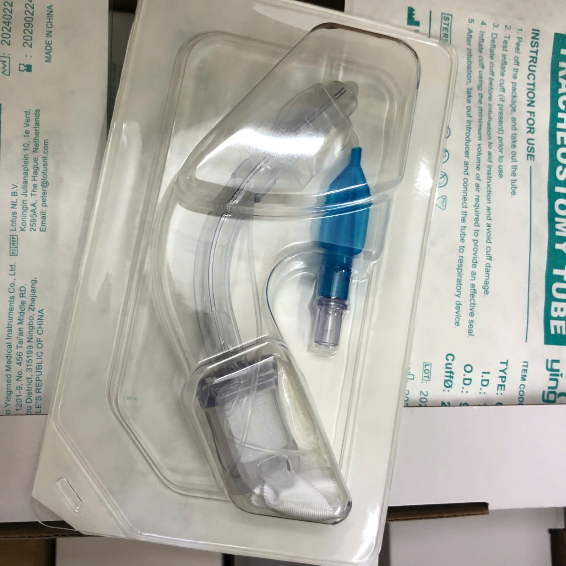 Ống khai mở khí quản 1 nòng có bóng các cỡ, NINGBO YINGMED MEDICAL Trung Quốc (Hộp = 10 cái)