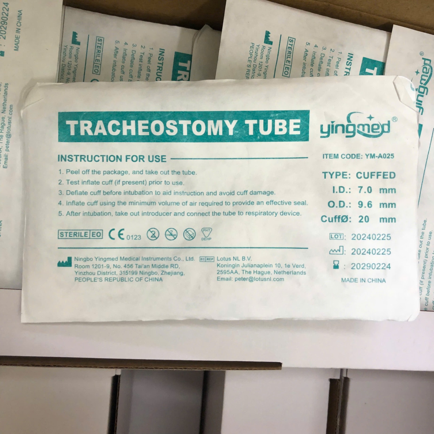Ống khai mở khí quản 1 nòng có bóng các cỡ, NINGBO YINGMED MEDICAL Trung Quốc (Hộp = 10 cái)