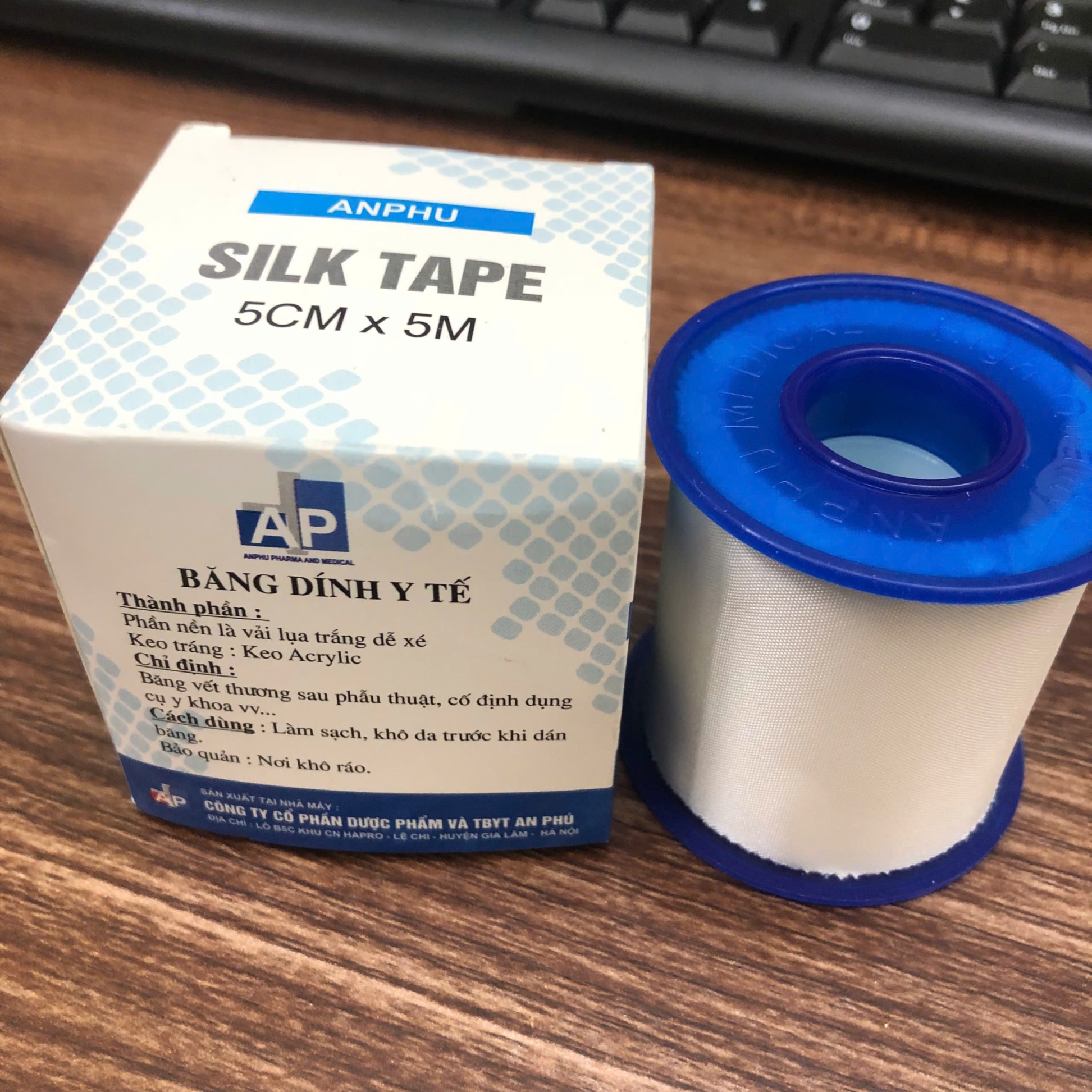 Băng dính lụa (silk tape) 5cm x 5m An Phú (Hộp=12 cuộn)