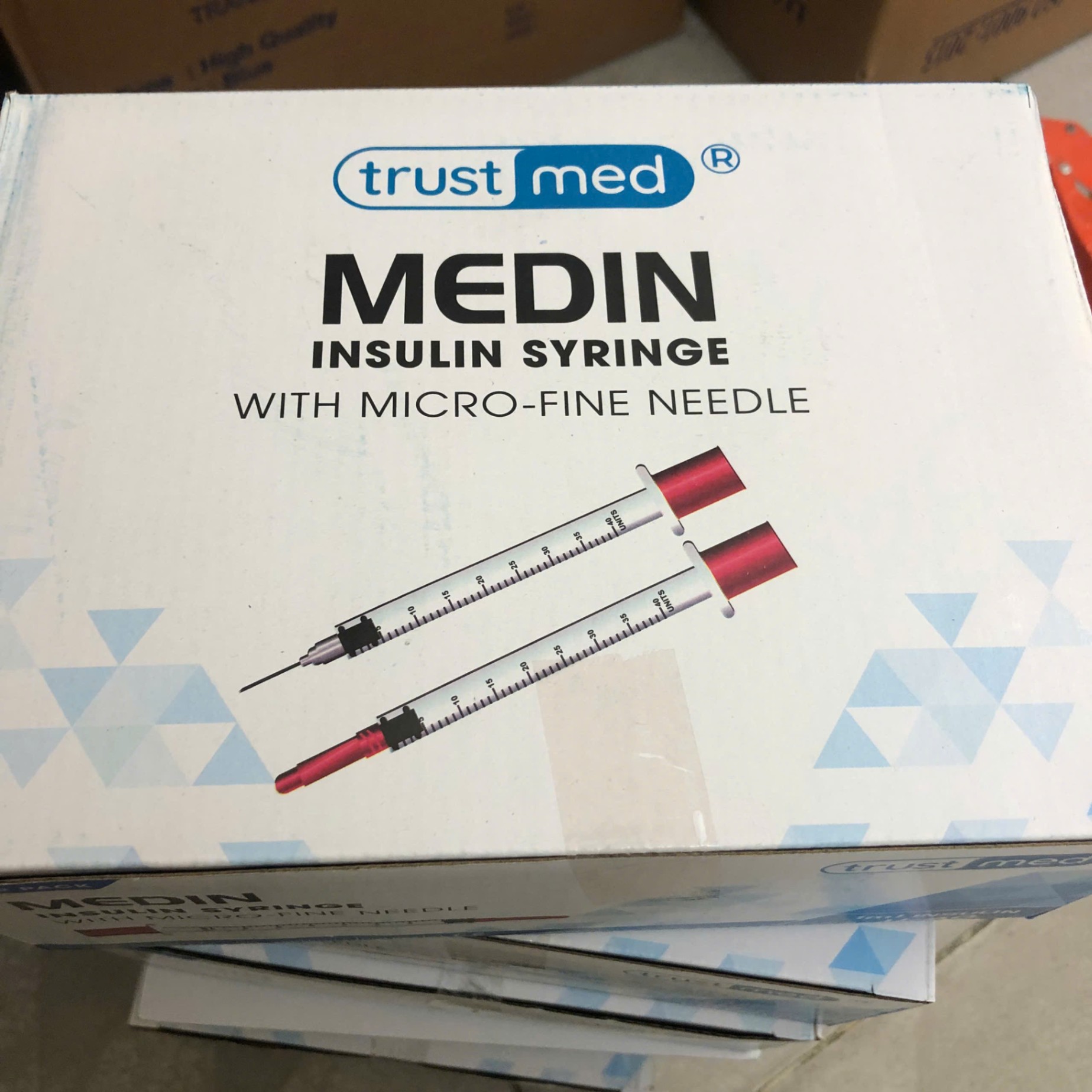 Bơm tiêm tiểu đường insulin 1ml 40ul 30G, Trustmed Trung Quốc (Hộp=100 cái, Thùng=2000 cái)