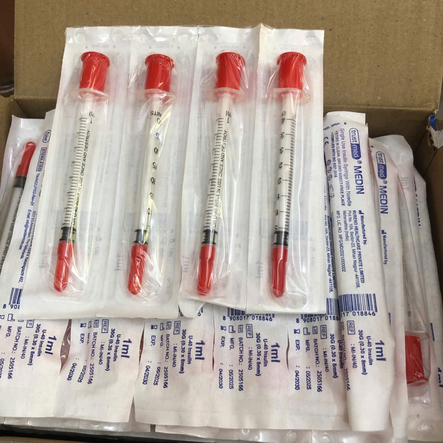 Bơm tiêm tiểu đường insulin 1ml 40ul 30G, Trustmed Trung Quốc (Hộp=100 cái, Thùng=2000 cái)