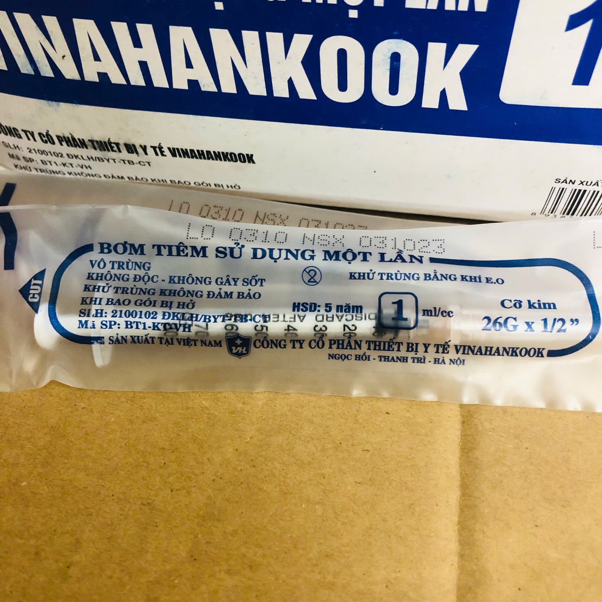 Bơm tiêm dùng 1 lần 1ml, G26 Vinahancook (Hộp=100 cái, Thùng=4200 cái)