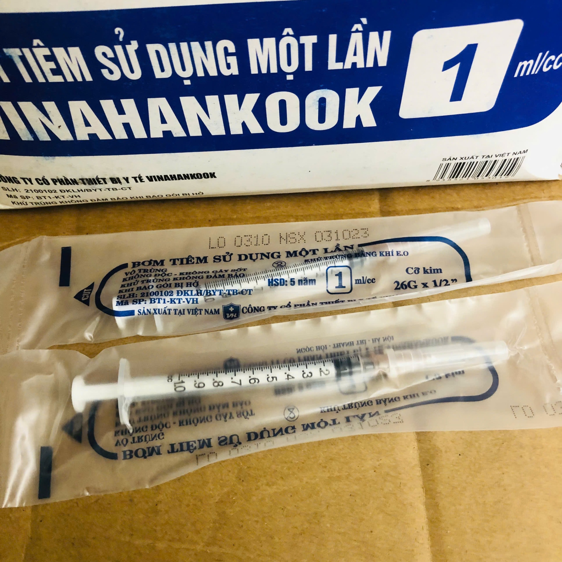 Bơm tiêm dùng 1 lần 1ml, G26 Vinahancook (Hộp=100 cái, Thùng=4200 cái)