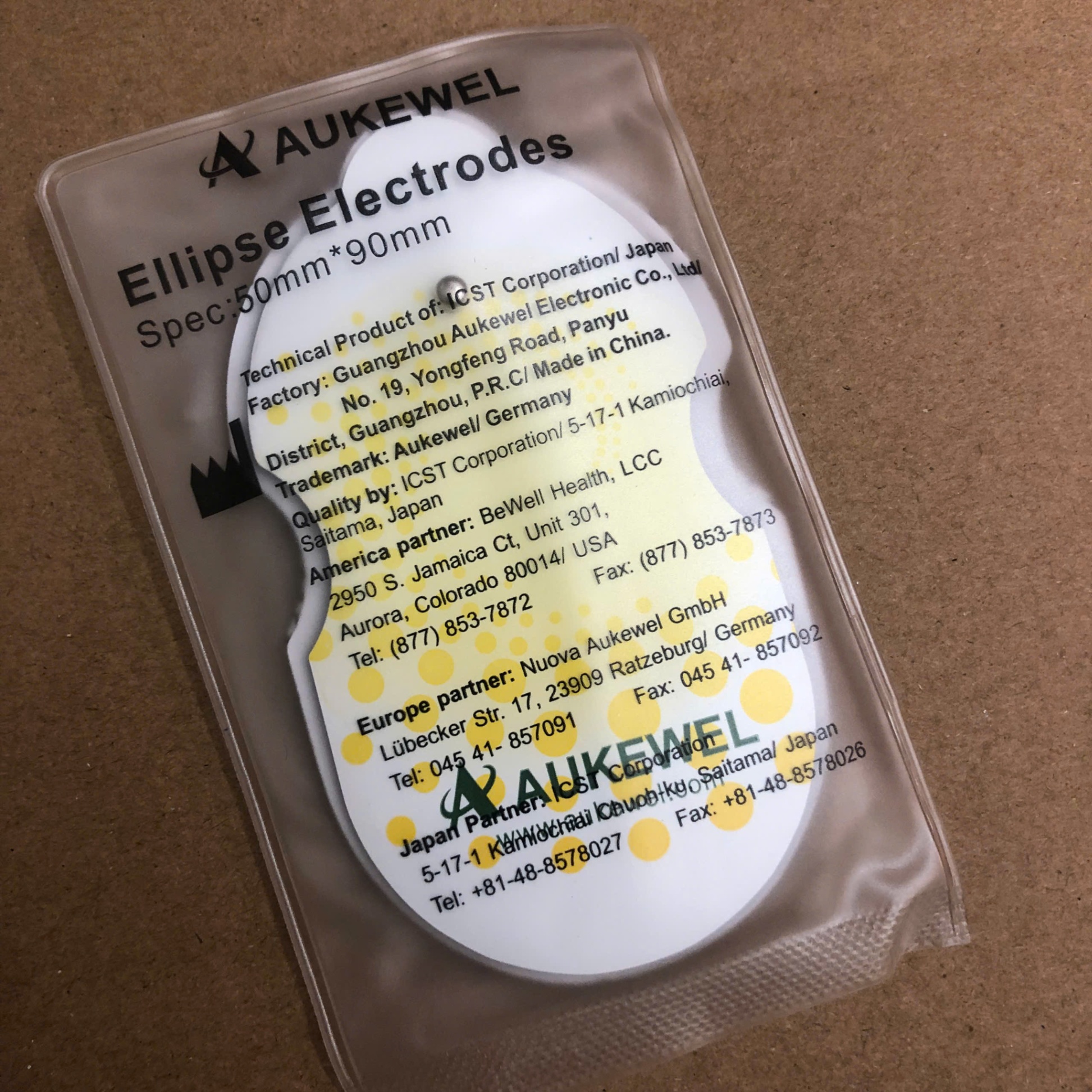 Miếng dán điện xung, Guangzhou Aukewel electronic Co.,LTD; Trung Quốc (Túi =1 cặp; thùng=600 cặp)