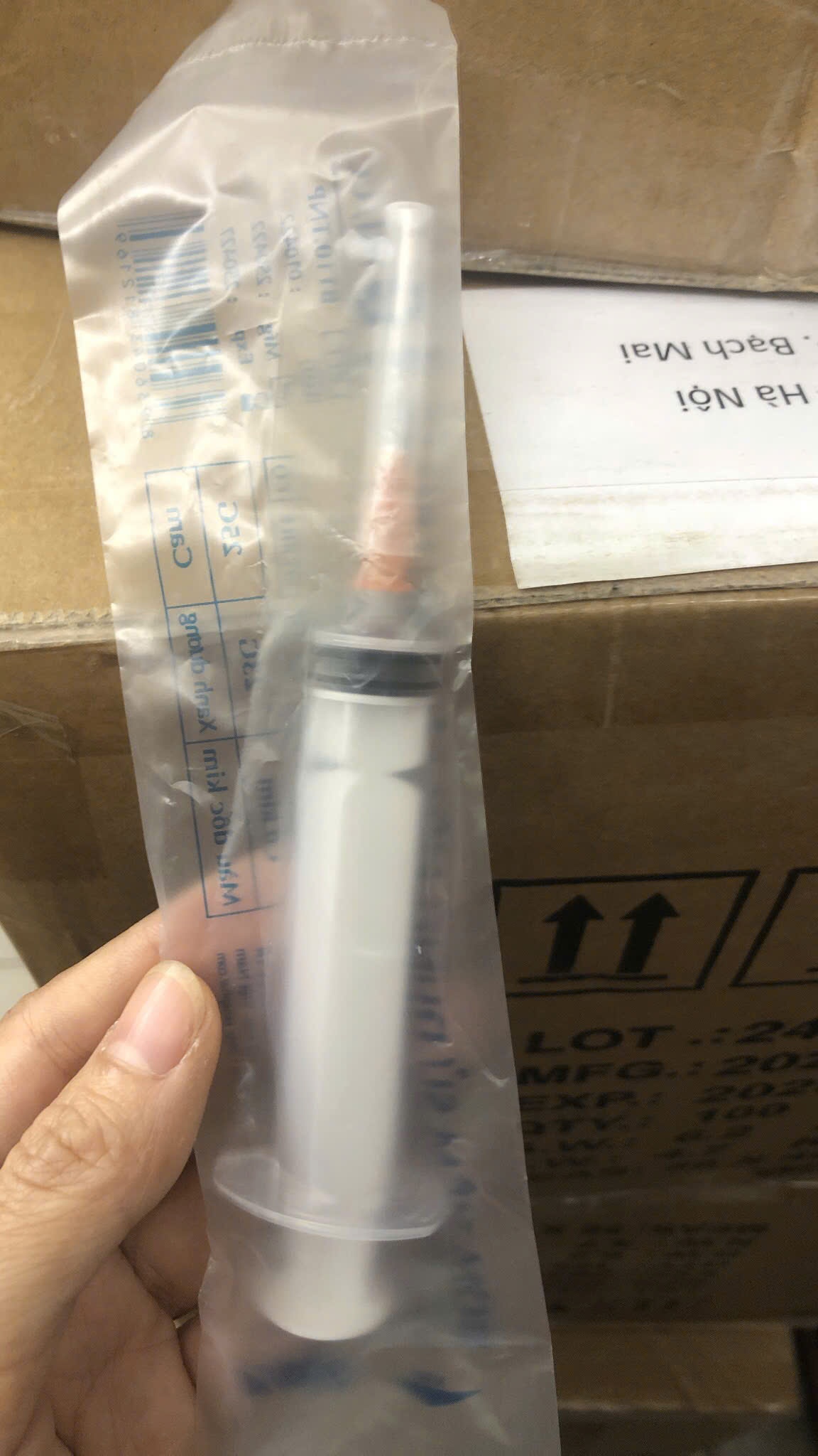 Bơm tiêm dùng 1 lần TANAPHAR 10ml (Hộp=100 cái, Thùng=1200 cái)