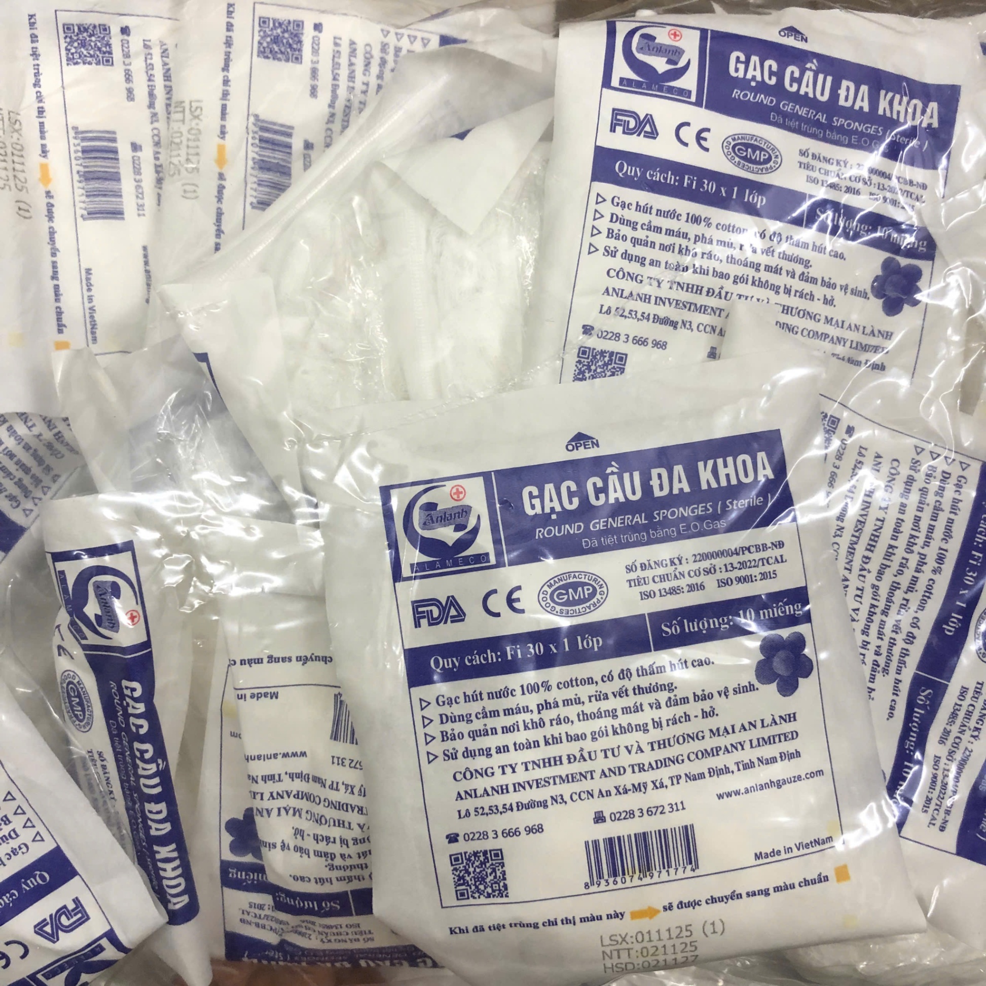 Gạc cầu đa khoa Fi 30x1 lớp, vô trùng, An Lành Việt Nam (Gói= 10 miếng, Túi = 100 miếng)