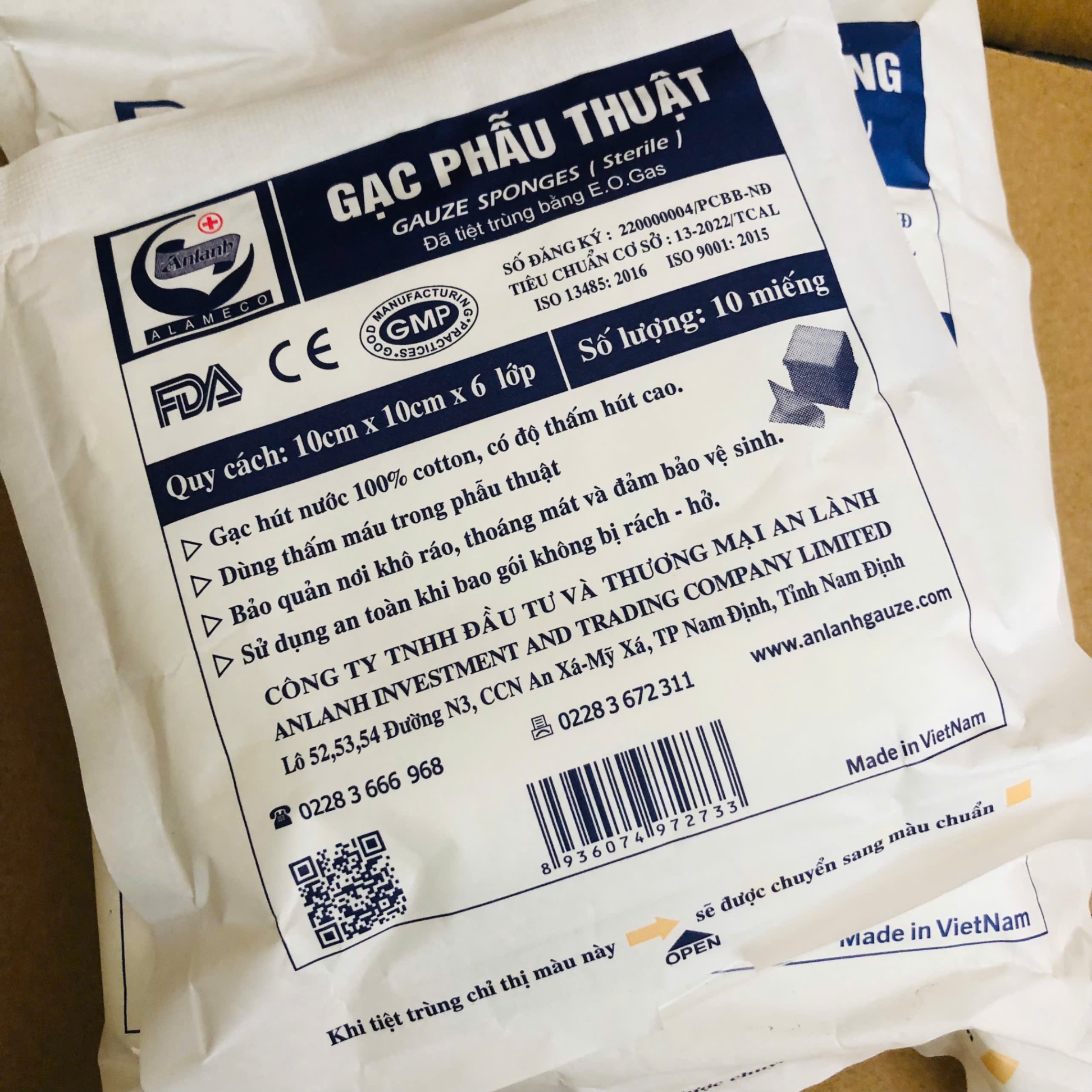 Gạc phẫu thuật 10cm x 10 cm x 6 lớp vô trùng, An Lành (Túi=10 miếng, Thùng=6000 miếng)
