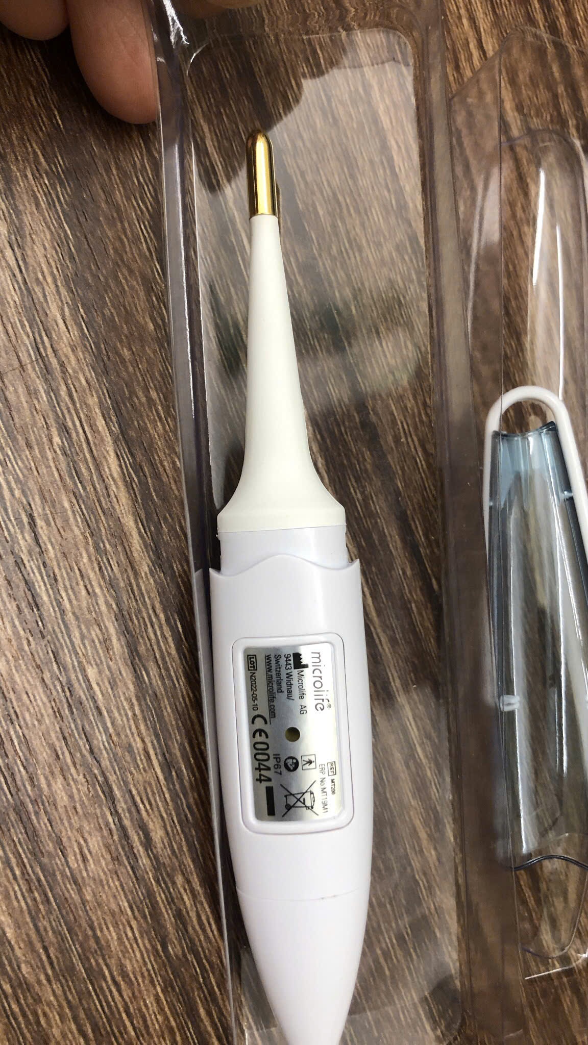 Nhiệt kế điện tử dạng bút Microlife MT 200