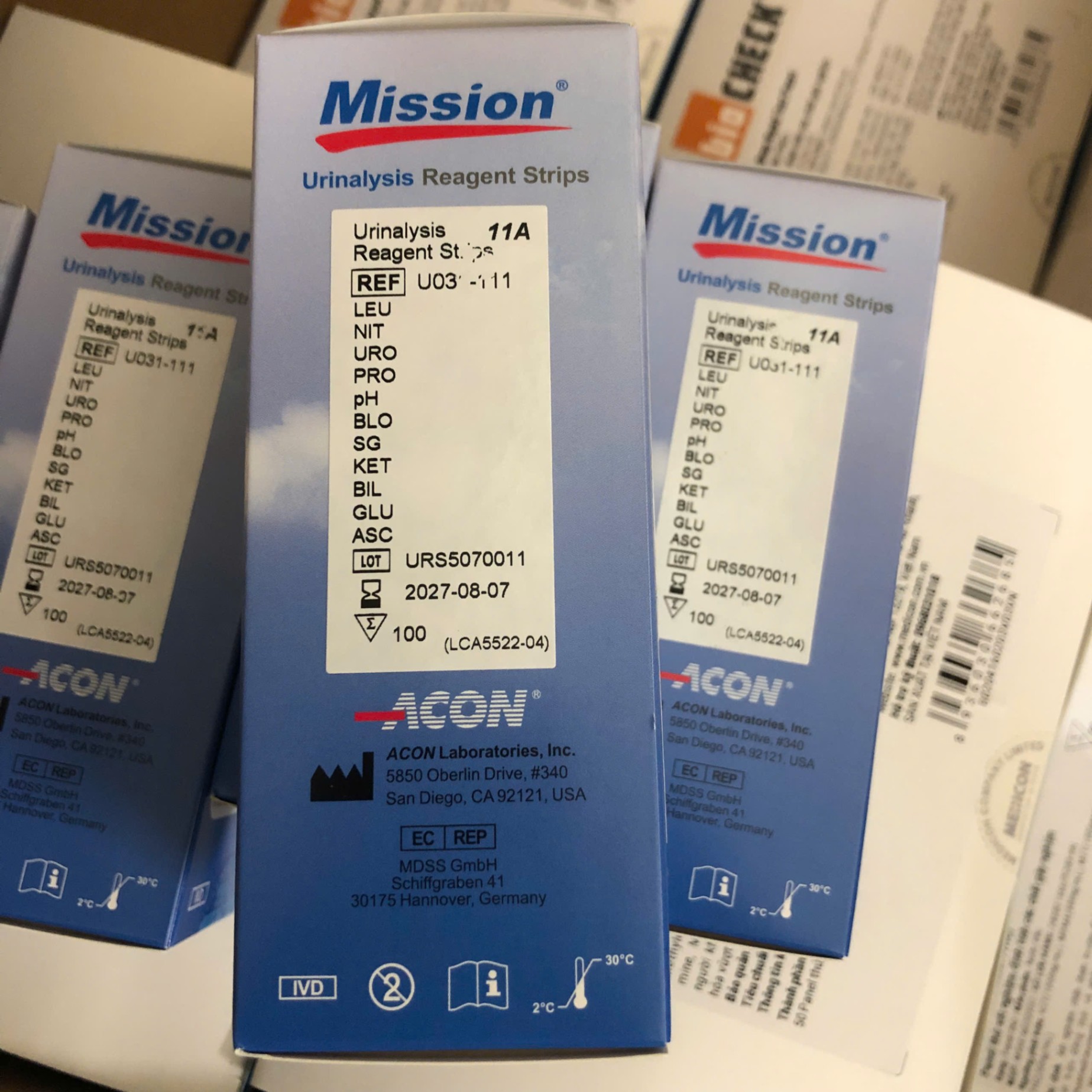 Que thử nước tiểu 11 thông số, cho máy MISSION U120, ACON Biotech, Trung Quốc (Hộp=100 test)