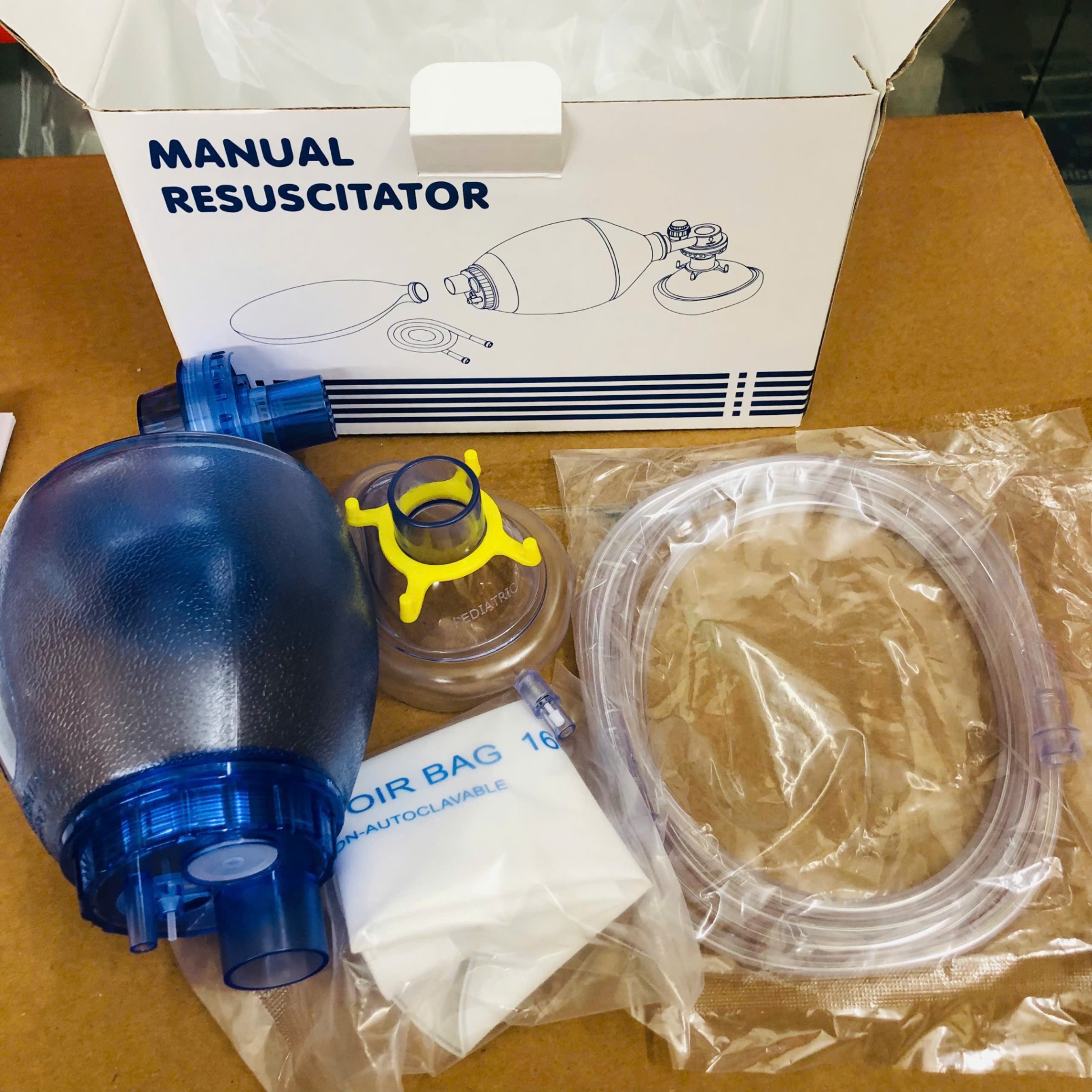 Bóng bóp Ambu trẻ em